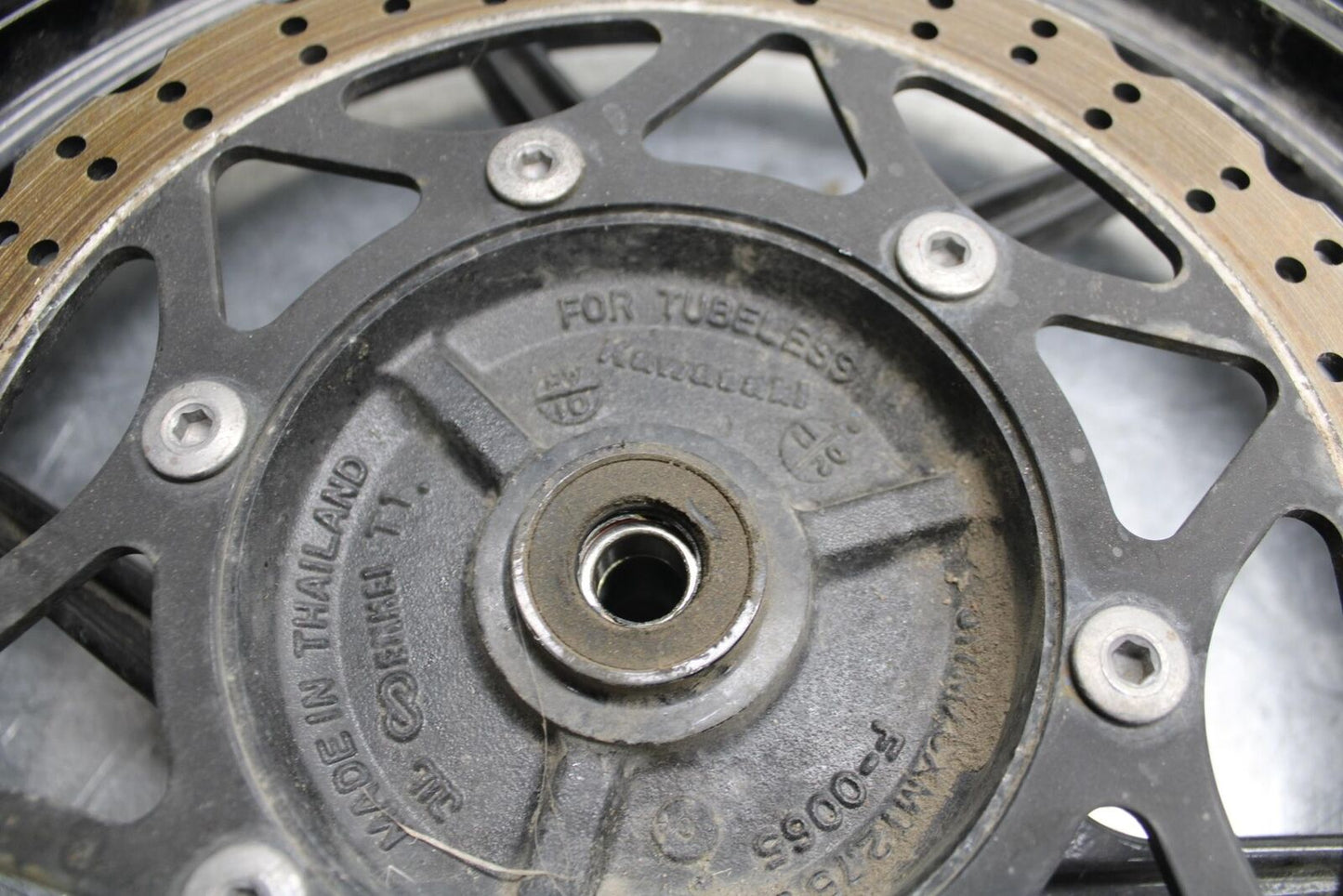 08-12 KAWASAKI NINJA 250R EX250J FRONT WHEEL RIM DISC ROTOR BB612