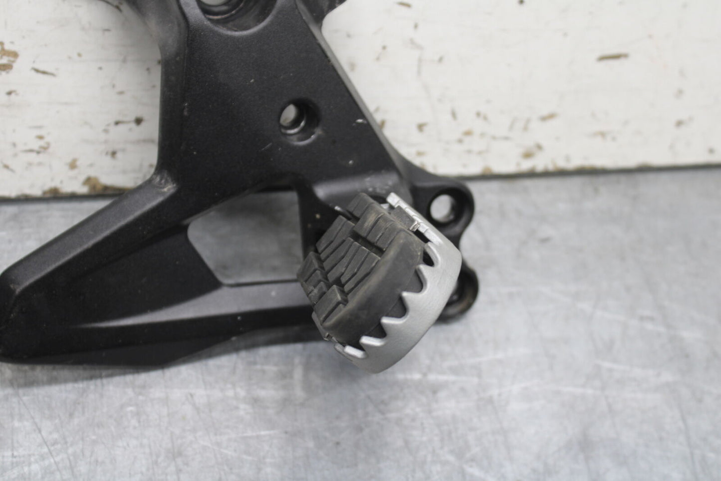 21-24 KTM 890 ADVENTURE R FRONT FOOT RESTS PEGS STEPS SET PAIR BB723