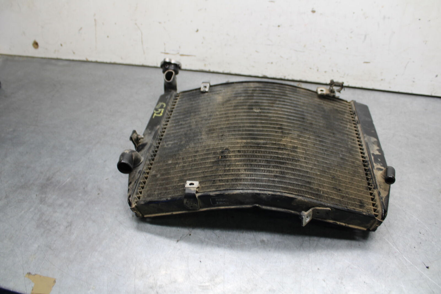 09-11 TRIUMPH DAYTONA 675 ENGINE RADIATOR MOTOR COOLER COOLING RADIATER BB652