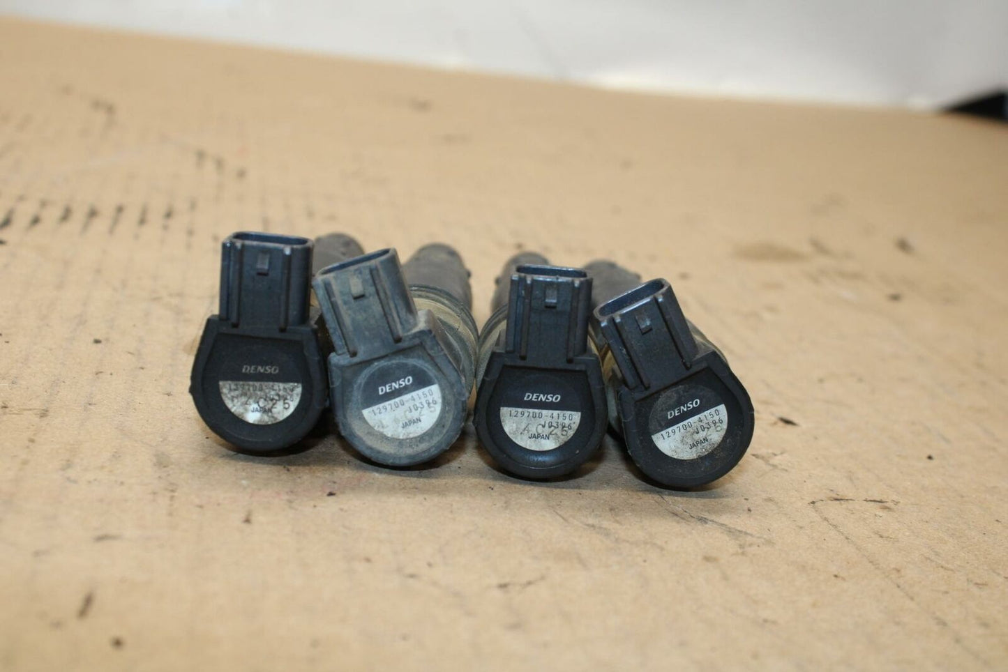 01 SUZUKI GSXR1000 IGNITION COILS COIL SPARK PLUG CAPS BB155b