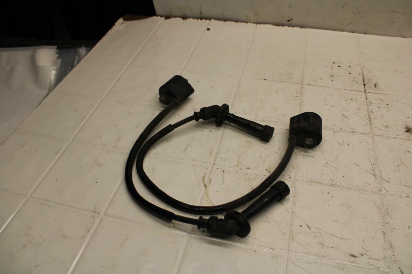 03-05 SUZUKI SV1000 IGNITION COILS COIL SPARK PLUG CAPS BB405