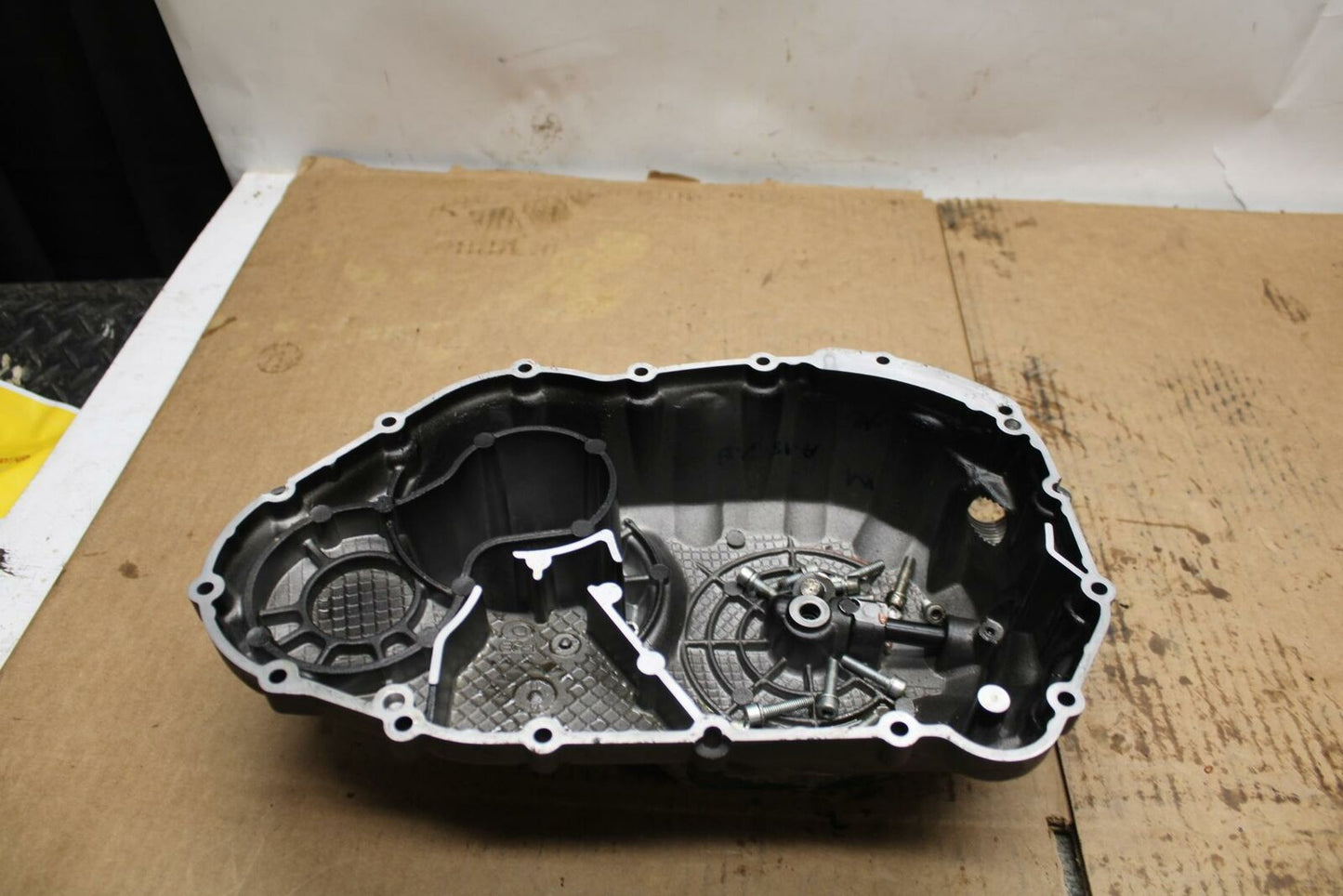 14-20 HARLEY-DAVIDSON STREET 500 CLUTCH SIDE ENGINE MOTOR COVER BB381
