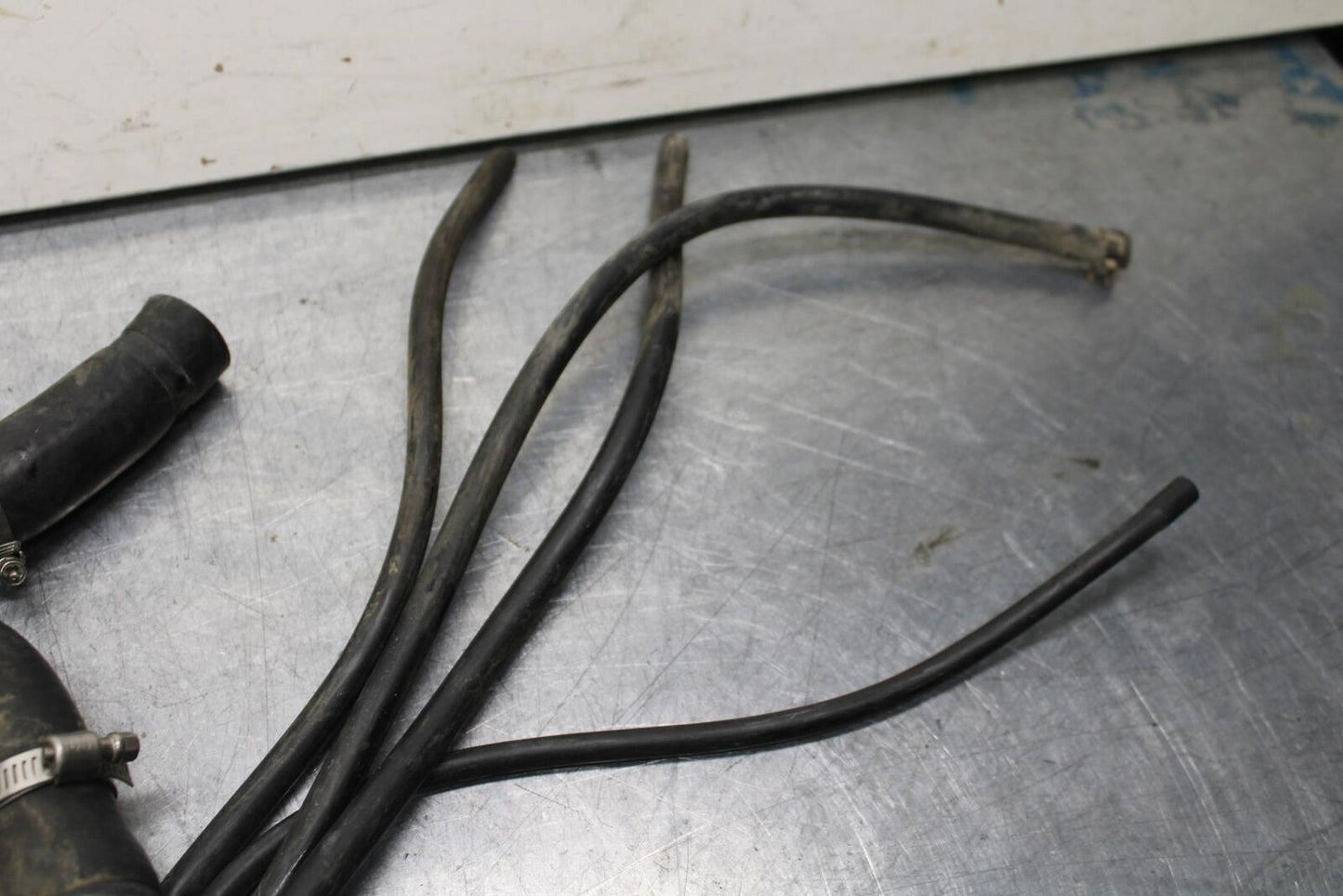 08-11 TRIUMPH SPEED TRIPLE RADIATOR HOSES ENGINE COOLANT WATER PIPES HOSE BB102