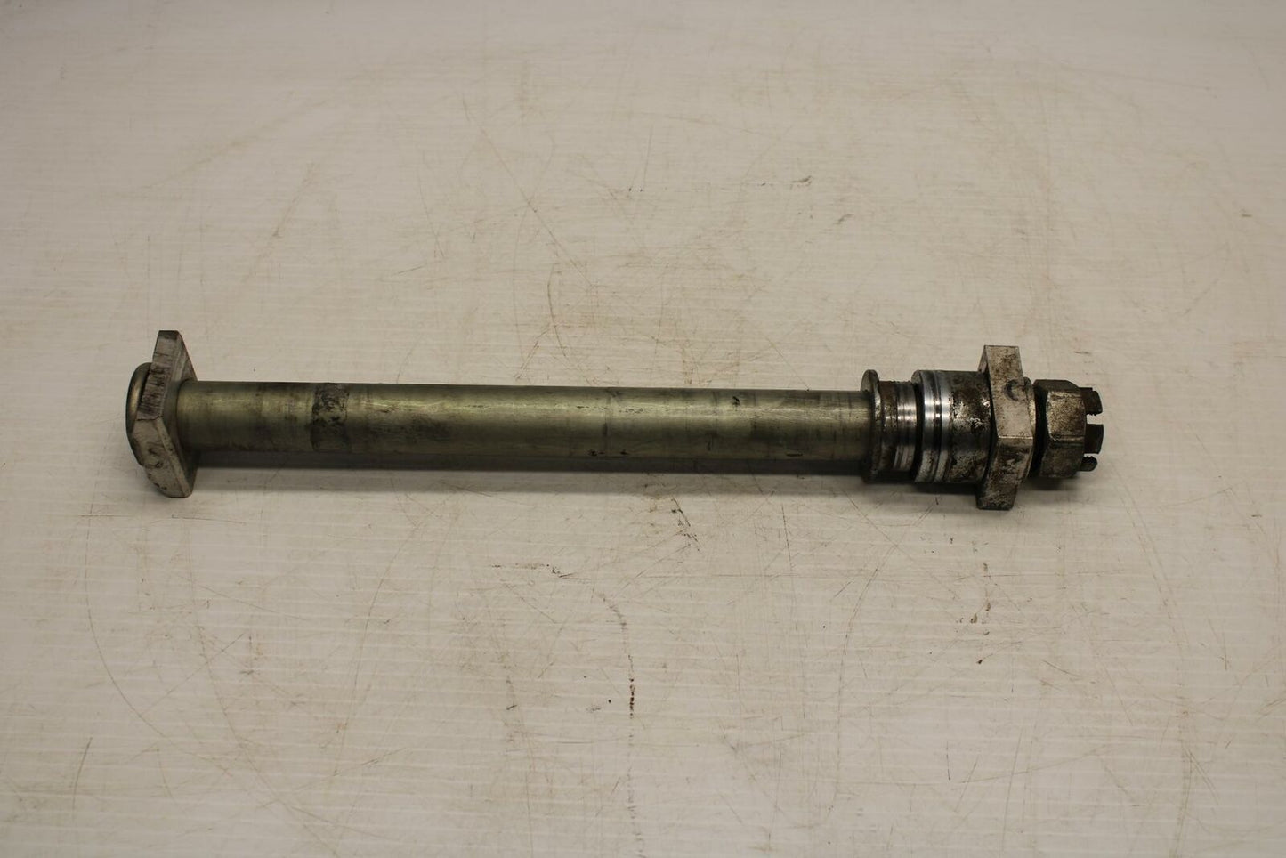 BB24013-18 KAWASAKI NINJA ZX6R REAR AXLE BACK WHEEL RIM PIVOT BOLT AXEL