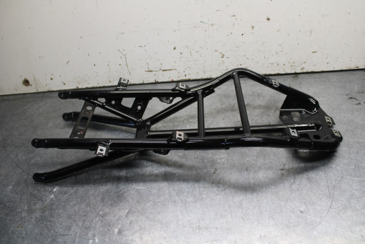 08-10 DUCATI 848 REAR SUBFRAME BACK SUB FRAME BB705