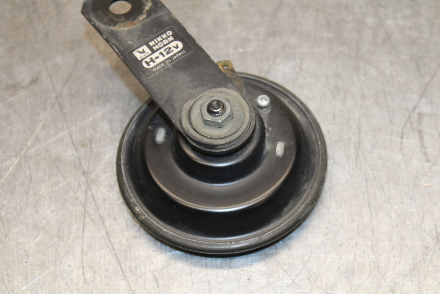 14-16 TRIUMPH AMERICA LT HORN SIGNAL BB720