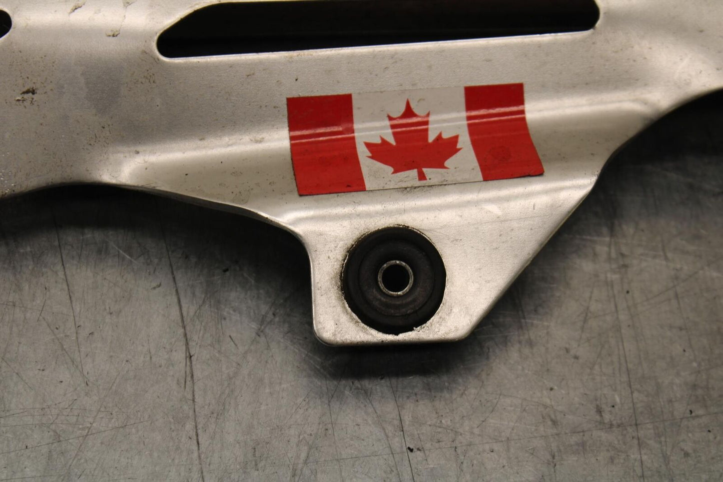 1997 Suzuki Bandit 1200 GSF1200S ALUMINUM REAR BACK CHAIN GUARD COVER BB559