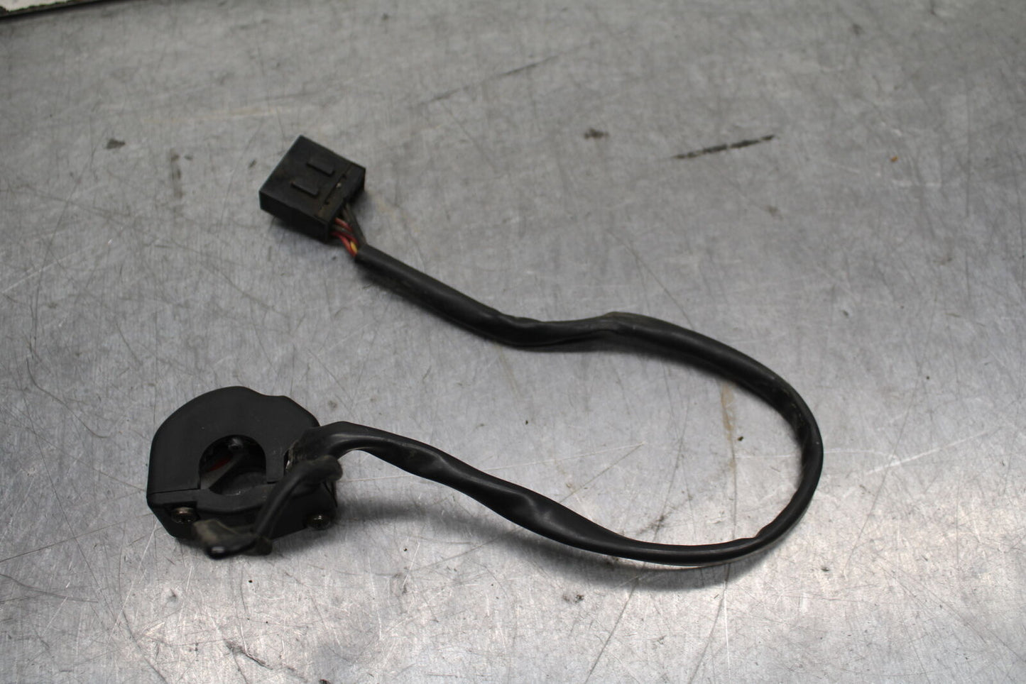 03-04 TRIUMPH DAYTONA 600 RIGHT CLIP ON KILL OFF START SWITCH SWITCHES BB745