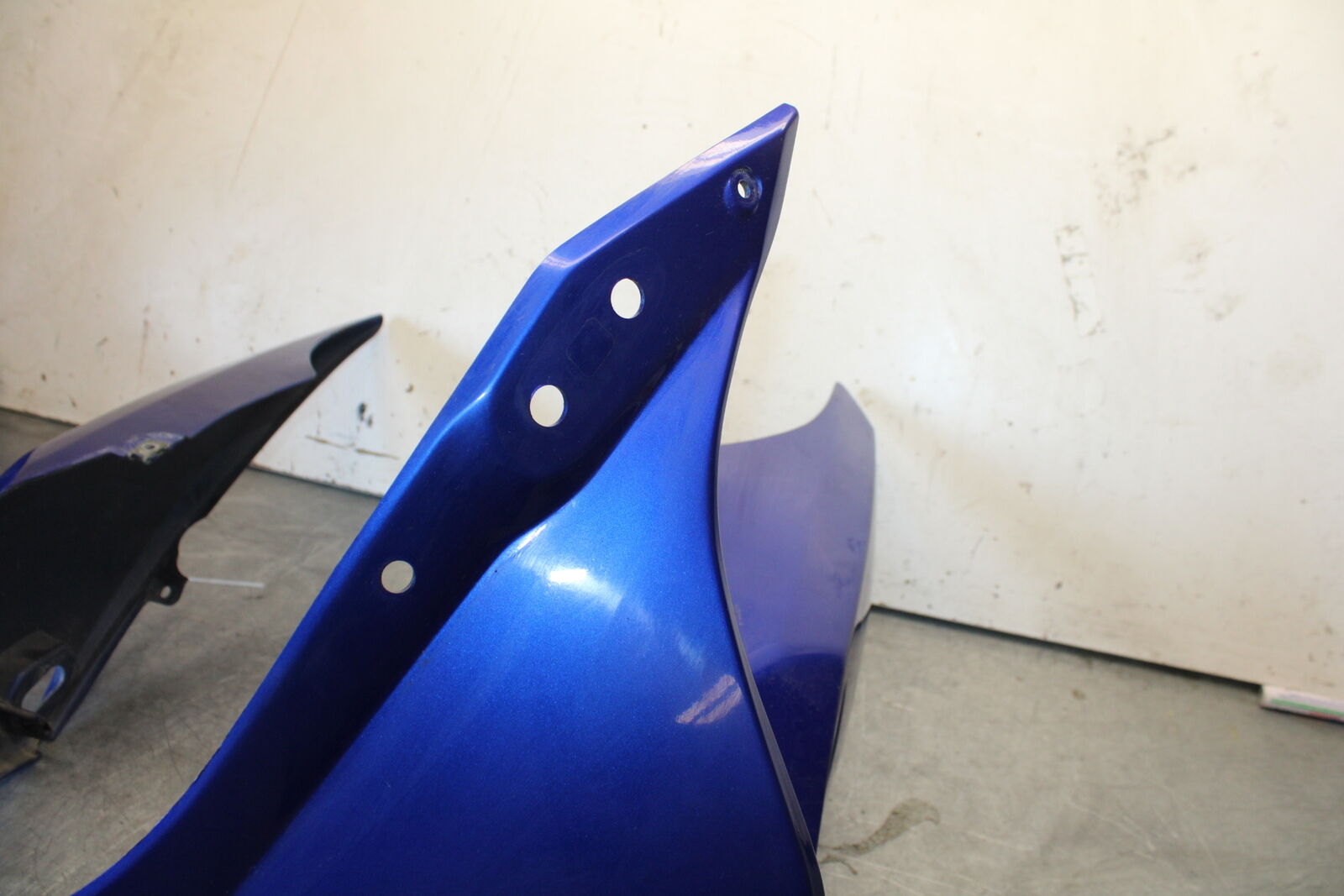 03-07 SUZUKI SV1000S FRONT UPPER NOSE FAIRING COWL SHROUD 94401-16G00-YC2 BB657