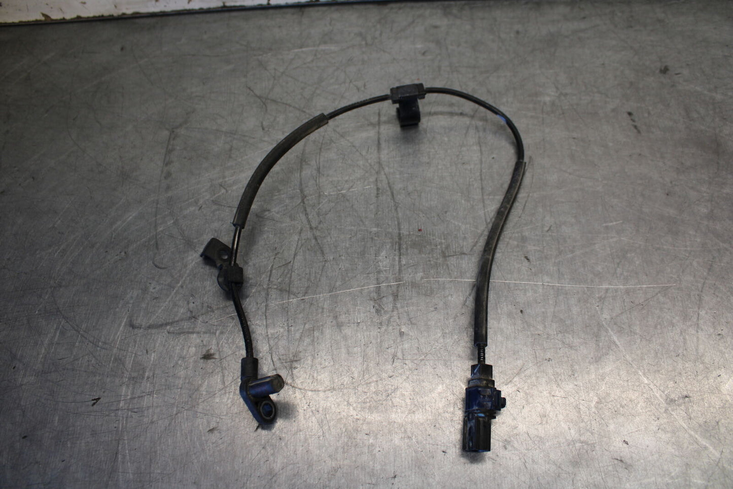 19-22 KAWASAKI Z400 FRONT ABS BRAKE SENSOR BB708