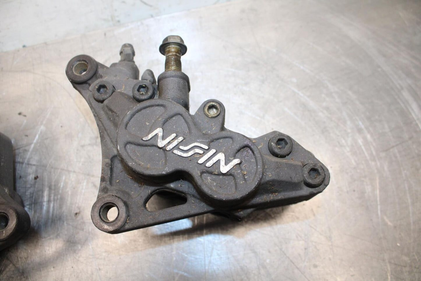 91-92 SUZUKI GSXR750 M RIGHT LEFT FRONT BRAKE CALIPER SET PAIR CALIPERS BB493