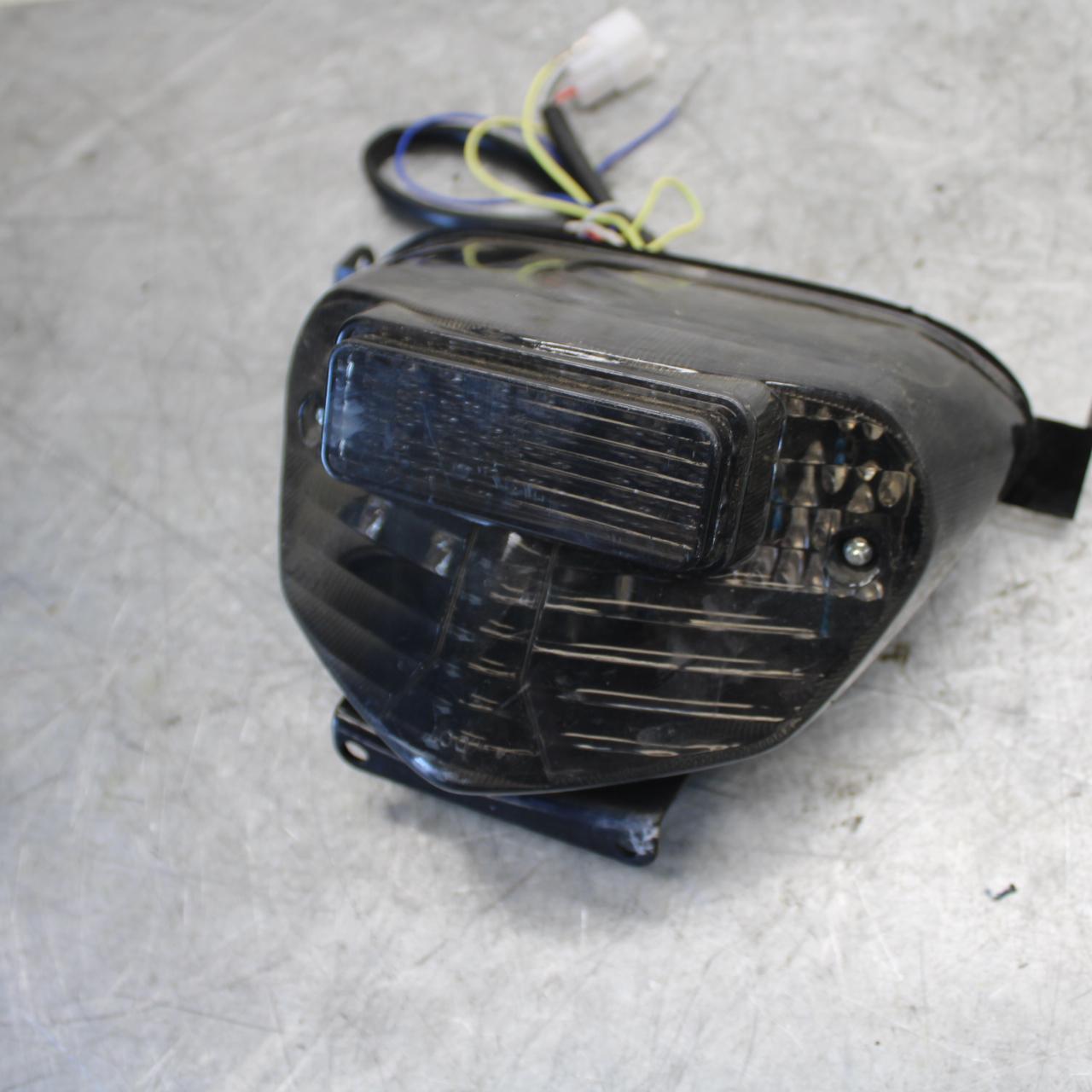 01-02 SUZUKI GSXR750 AFTERMARKET INTEGRATED TAIL TAILLIGHT BACK BRAKE LIGHT BB53