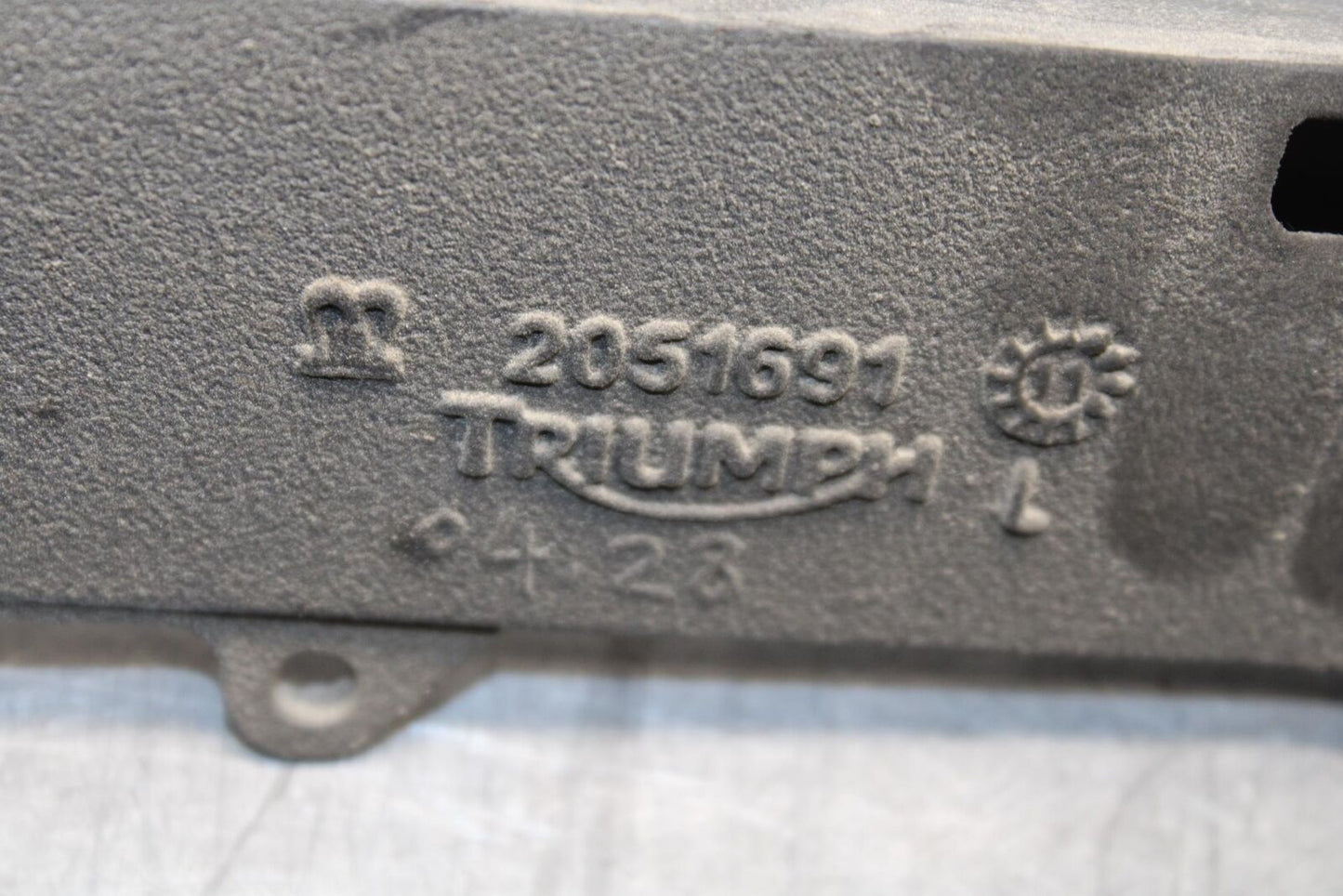 2012 Triumph Daytona 675R REAR SWINGARM BACK SUSPENSION SWING ARM BB589
