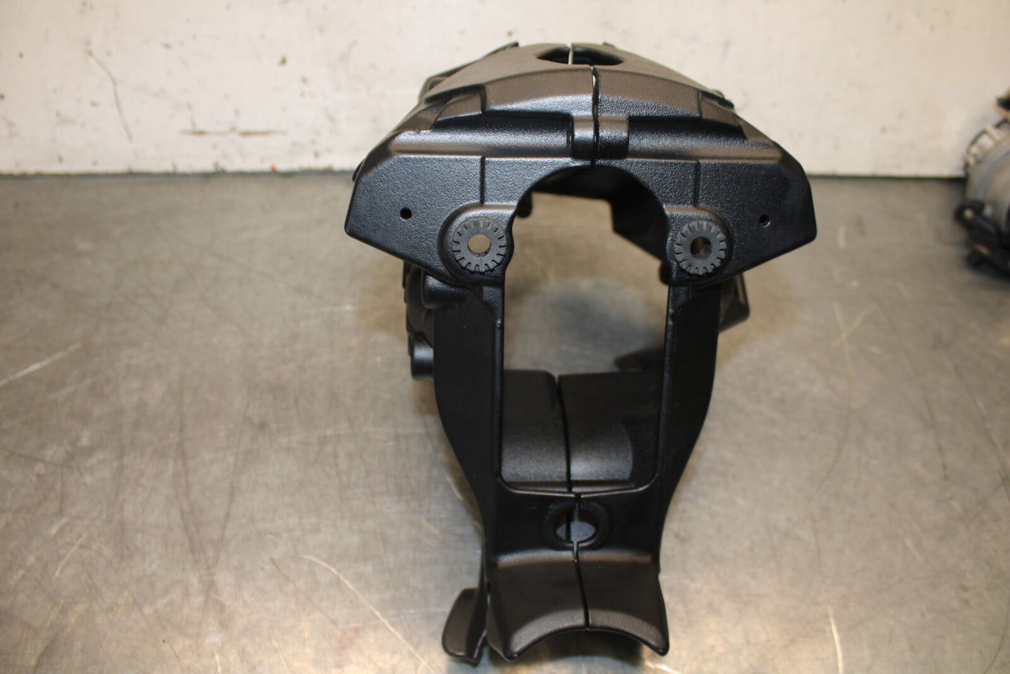 03-06 DUCATI 999 FRONT HEADLIGHT BRACKET BB705