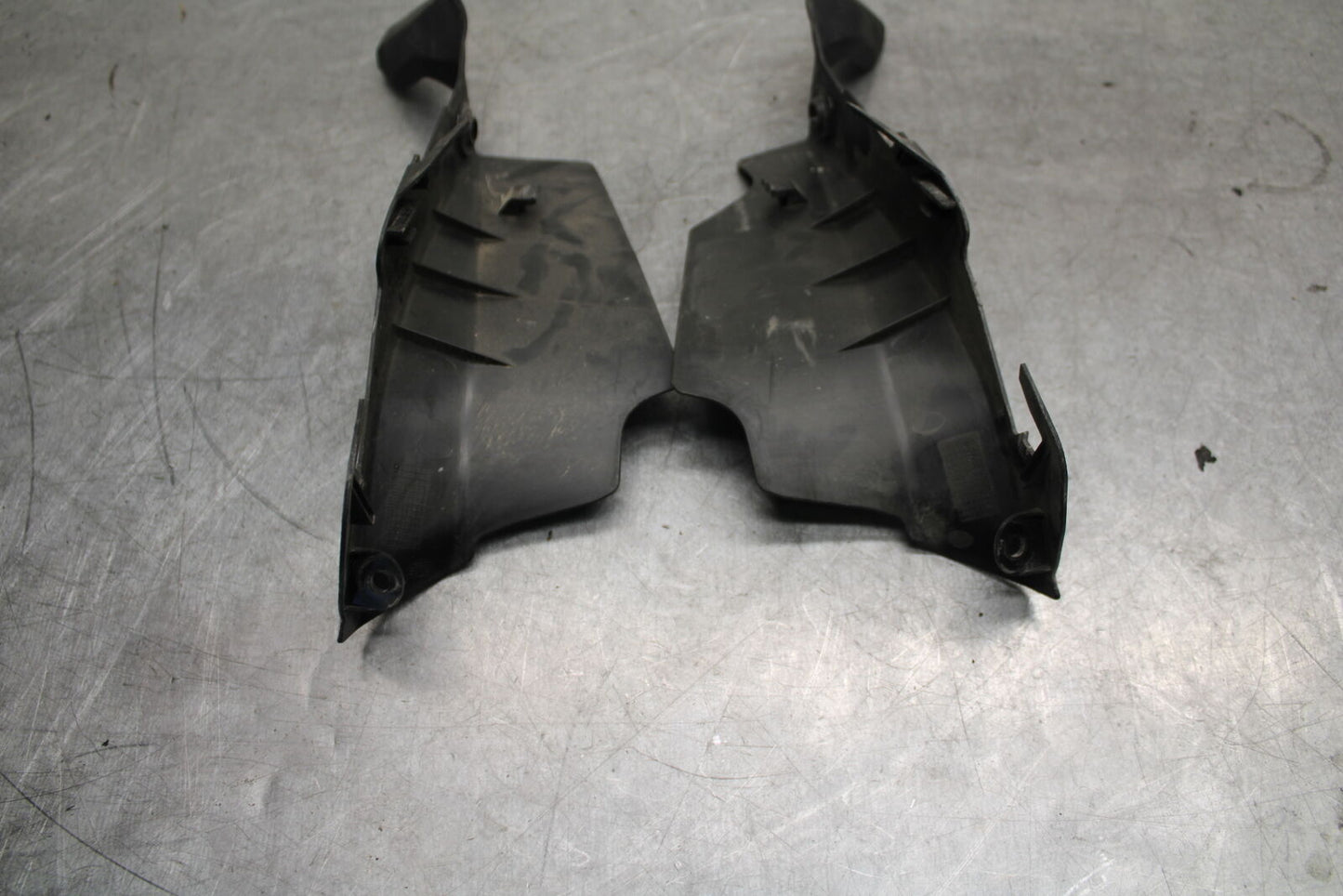 17-21 HONDA CBR1000RR SP RIGHT LEFT AIR INTAKE DUCT COVERS BB681