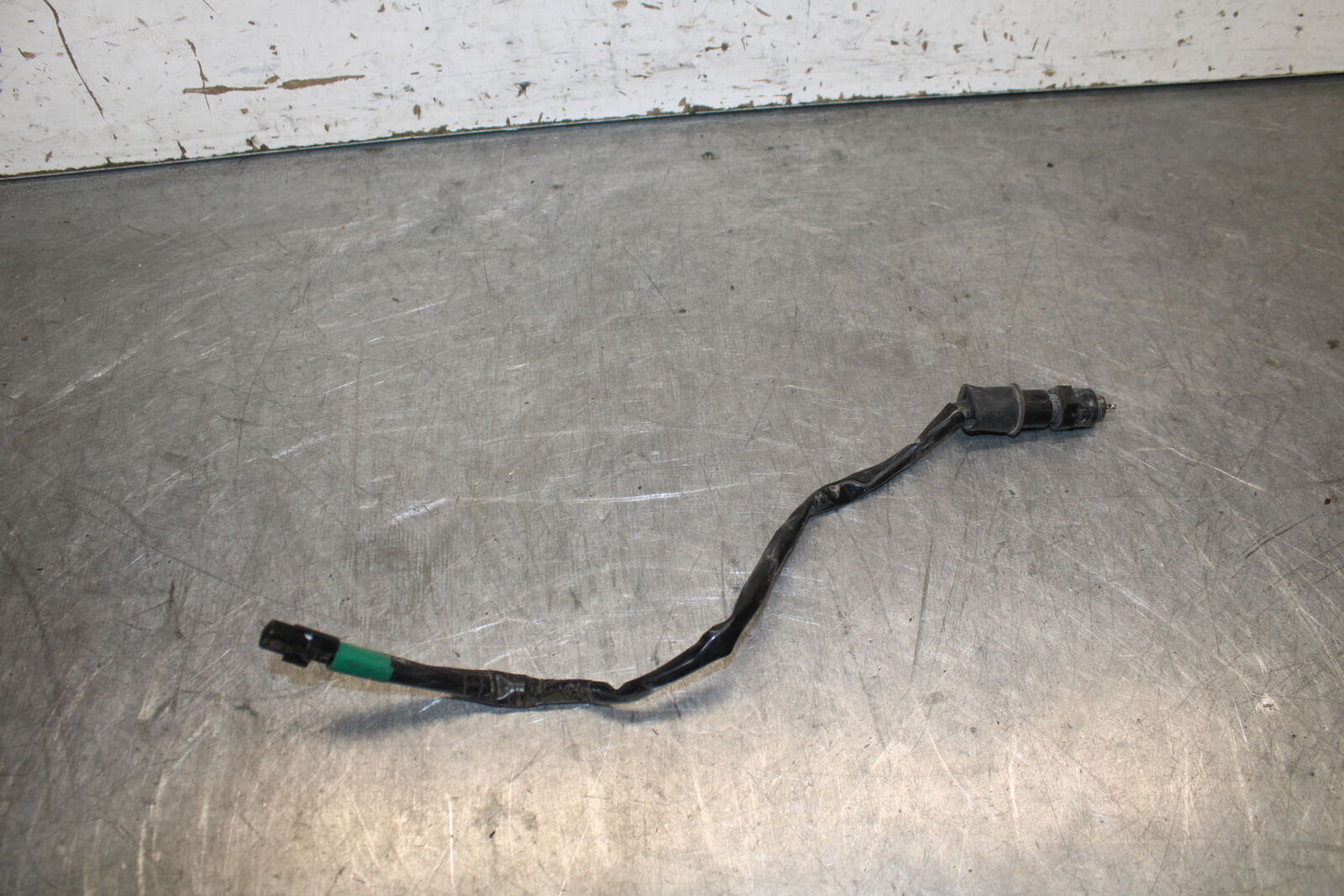 19-23 KAWASAKI NINJA ZX6R REAR BACK BRAKE SENSOR BB701