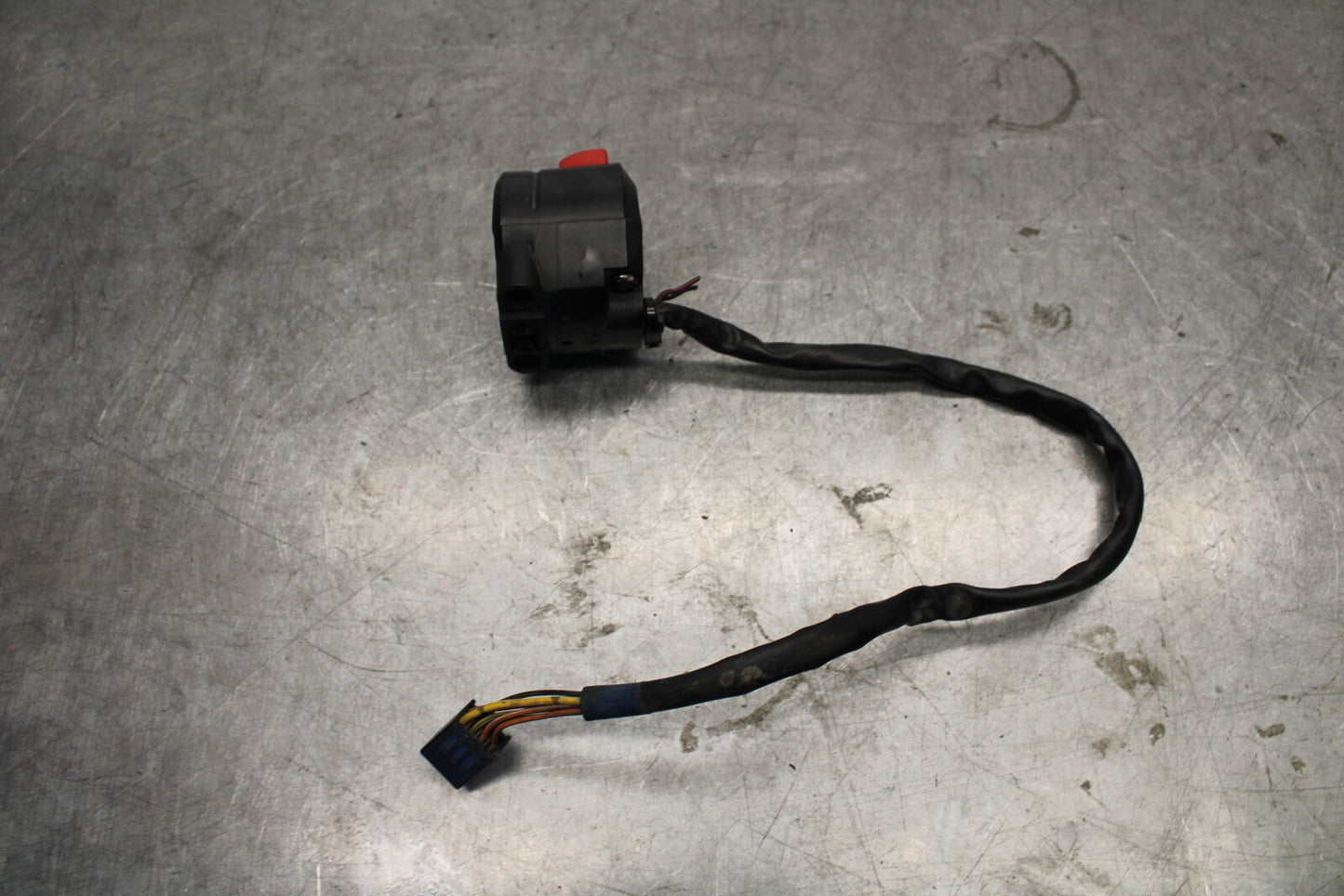 05-06 SUZUKI GSXR1000 RIGHT CLIP ON HANDLE KILL OFF START SWITCH SWITCHES BB677