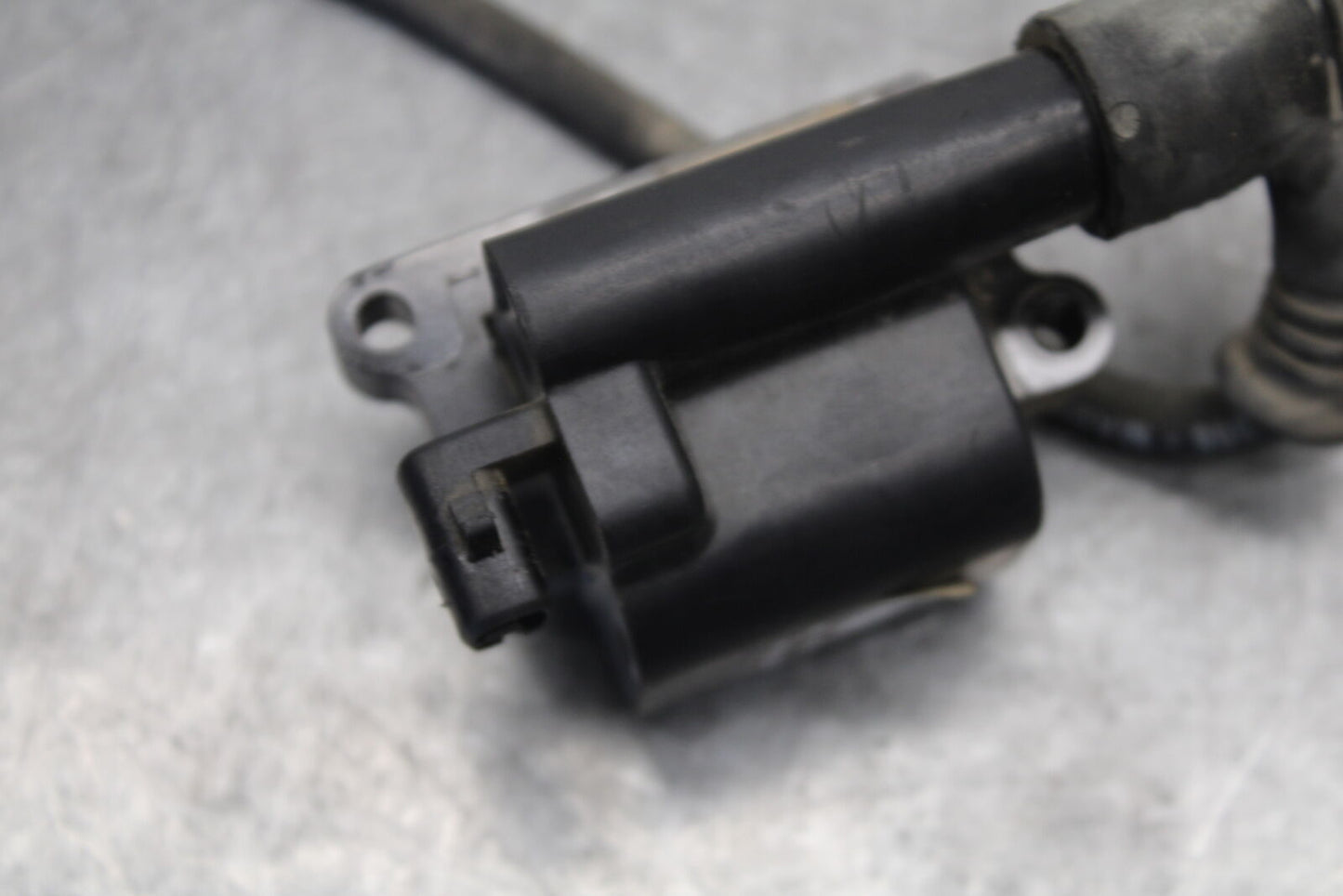 06-07 DUCATI MONSTER 695 IGNITION COILS COIL SPARK PLUG CAPS BB674