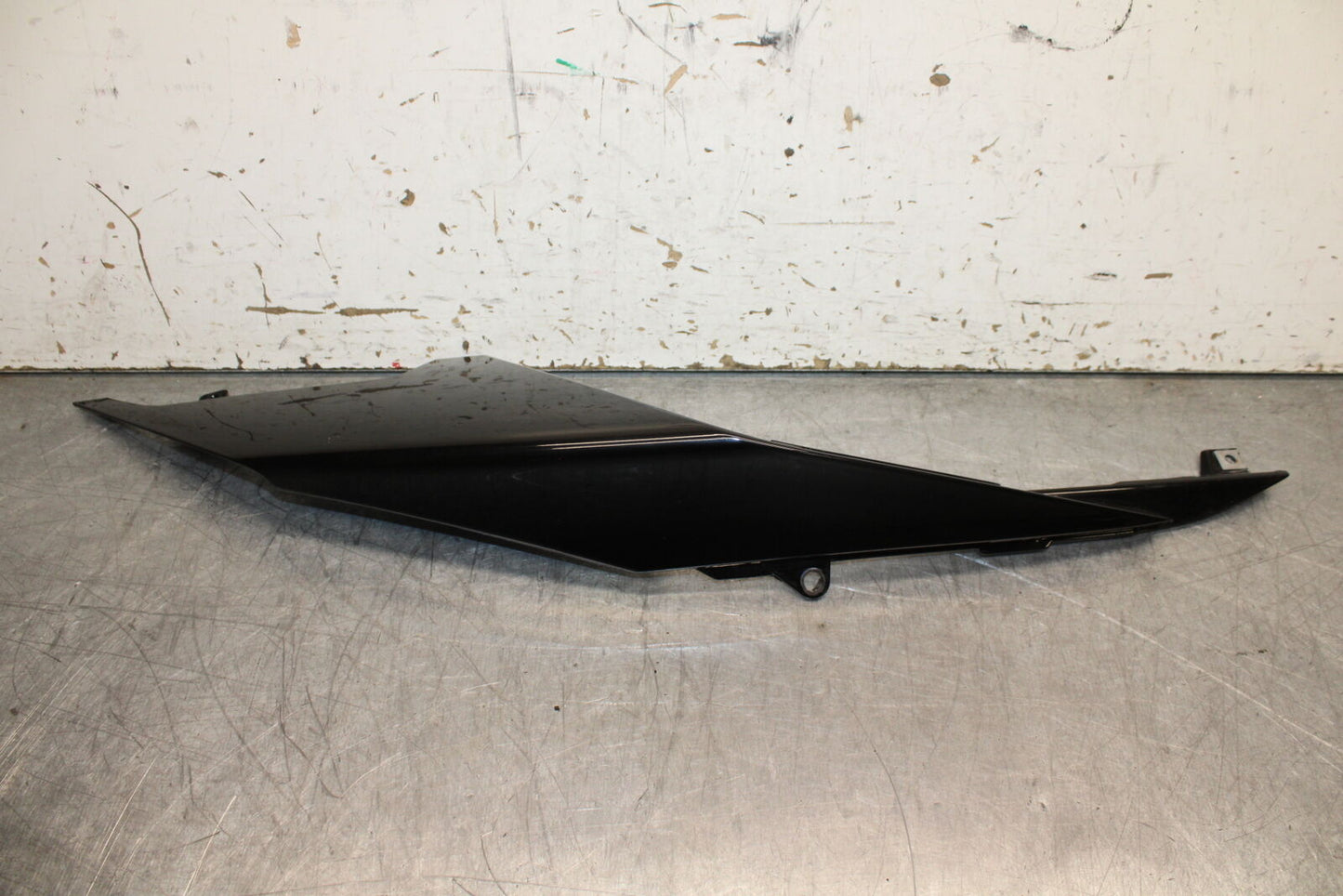 21-24 APRILIA TUONO 660 FACTORY RIGHT REAR BACK TAIL FAIRING COWL SHROUD BB733