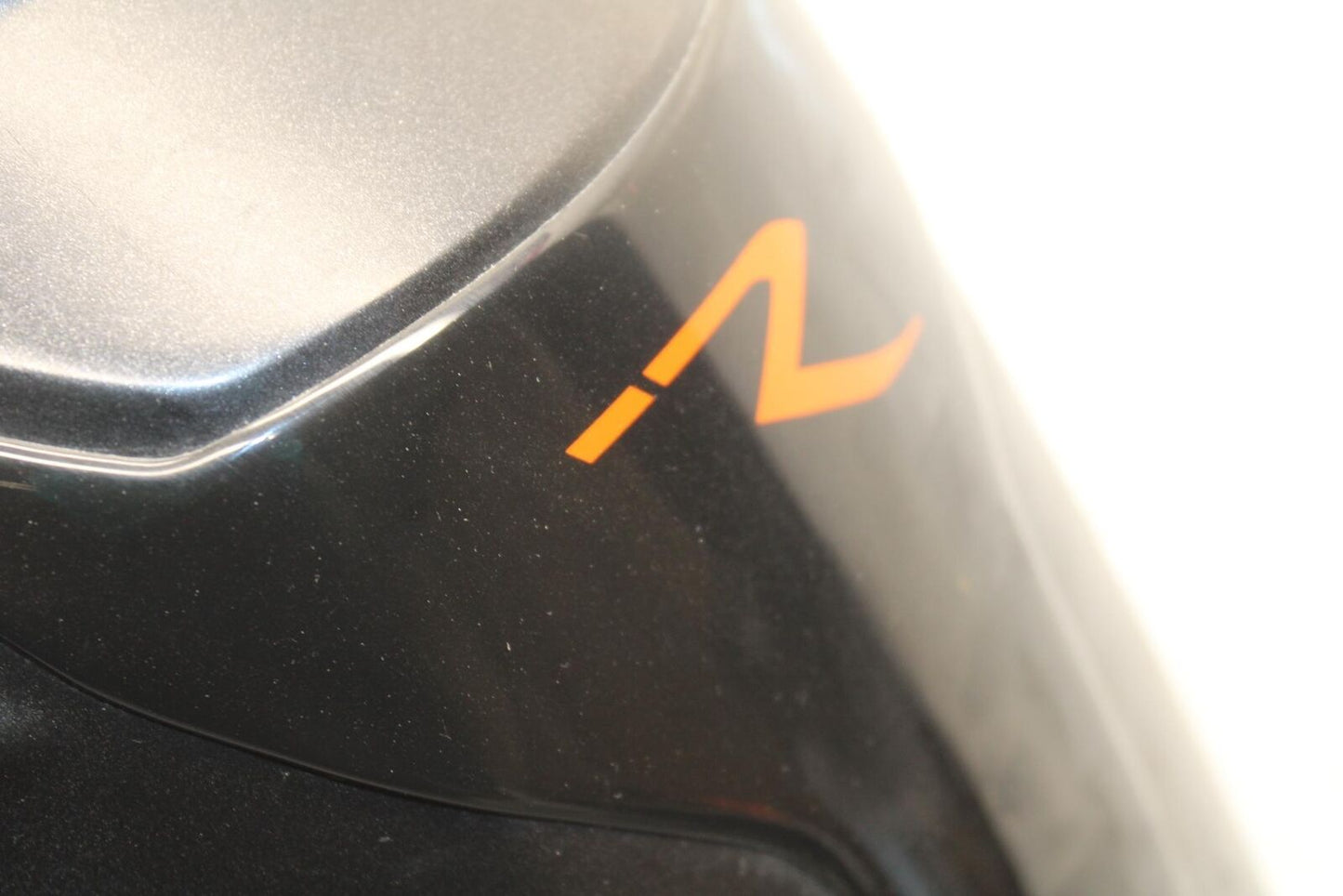 07-11 KTM 990 SUPER DUKE GAS TANK FUEL CELL PETROL RESERVOIR BB578