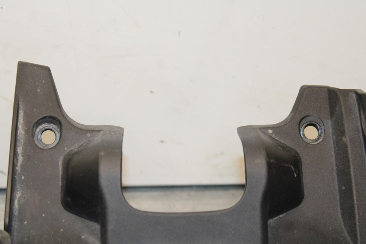 20-23 APRILIA RS660 REAR BACK WHEEL TIRE HUGGER FENDER BB611