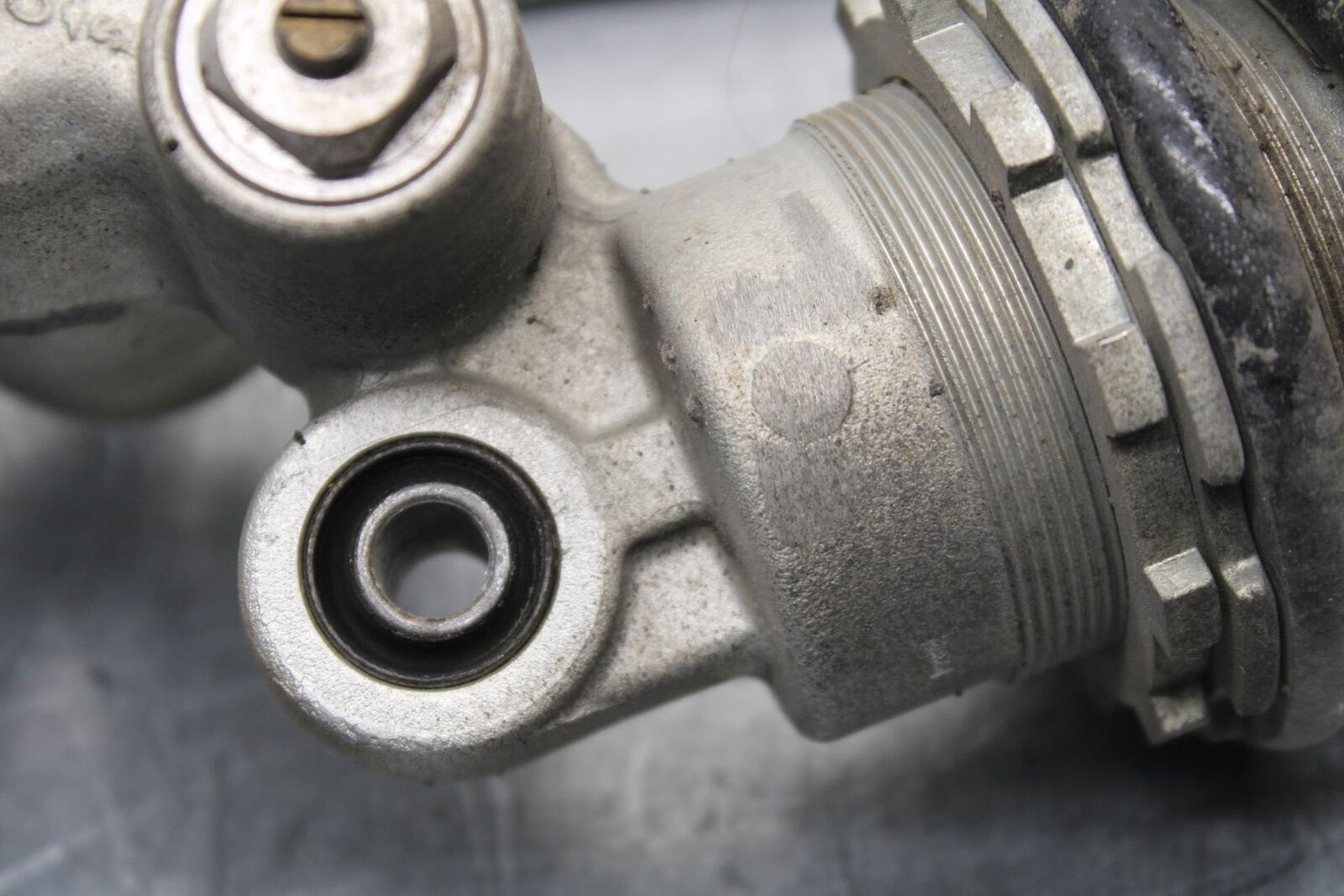 01-03 SUZUKI GSXR600 REAR BACK SHOCK ABSORBER SUSPENSION BB633