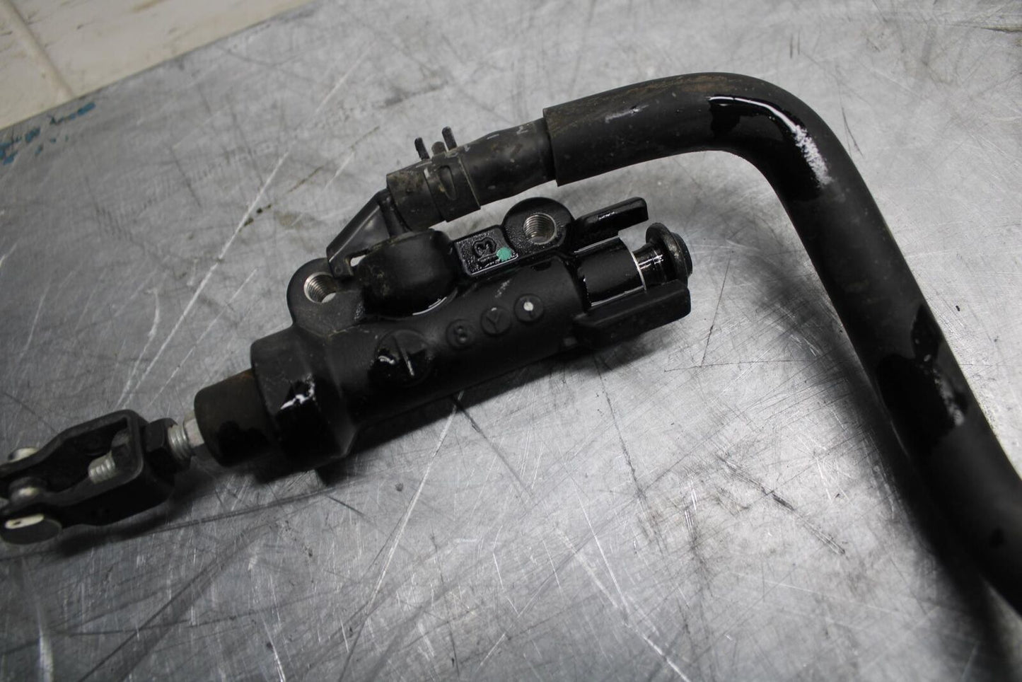 17-19 YAMAHA FZ09 REAR BREMBO BRAKE MASTER CYLINDER W RESERVOIR BB480