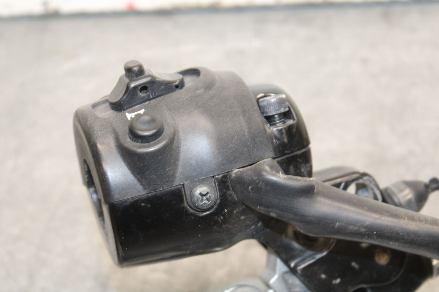 14-16 TRIUMPH AMERICA LT LEFT CLIP ON HANDLE HORN SIGNALS SWITCH BB720