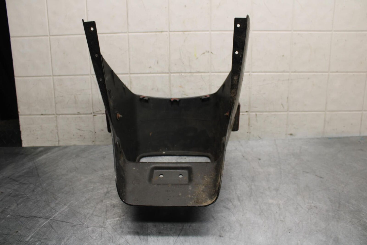 1983 Suzuki GS750E REAR BACK TAIL FAIRING COWL SHROUD BB234