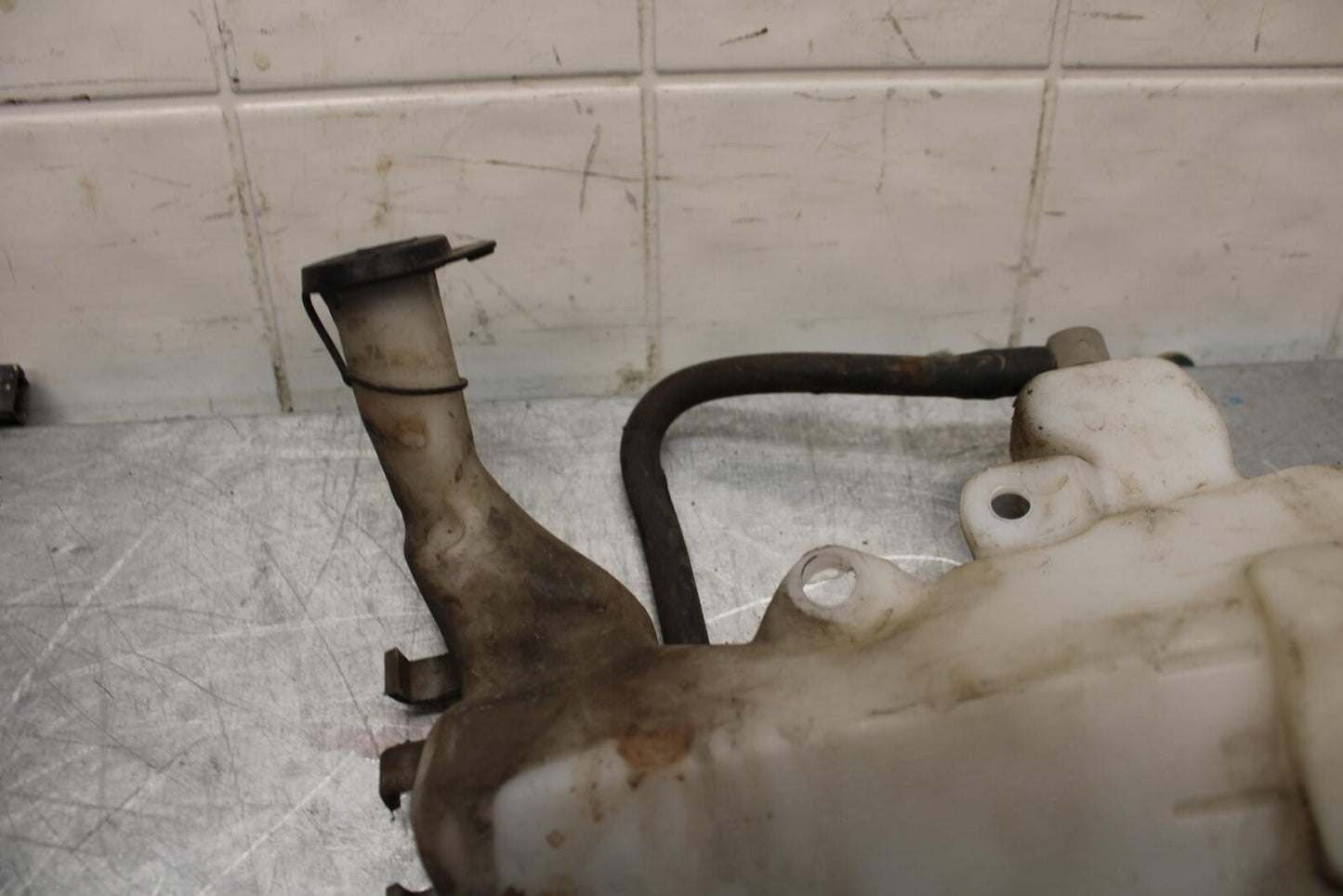 14-15 TRIUMPH STREET TRIPLE R COOLANT WATER TANK RESERVOIR BOTTLE BB441