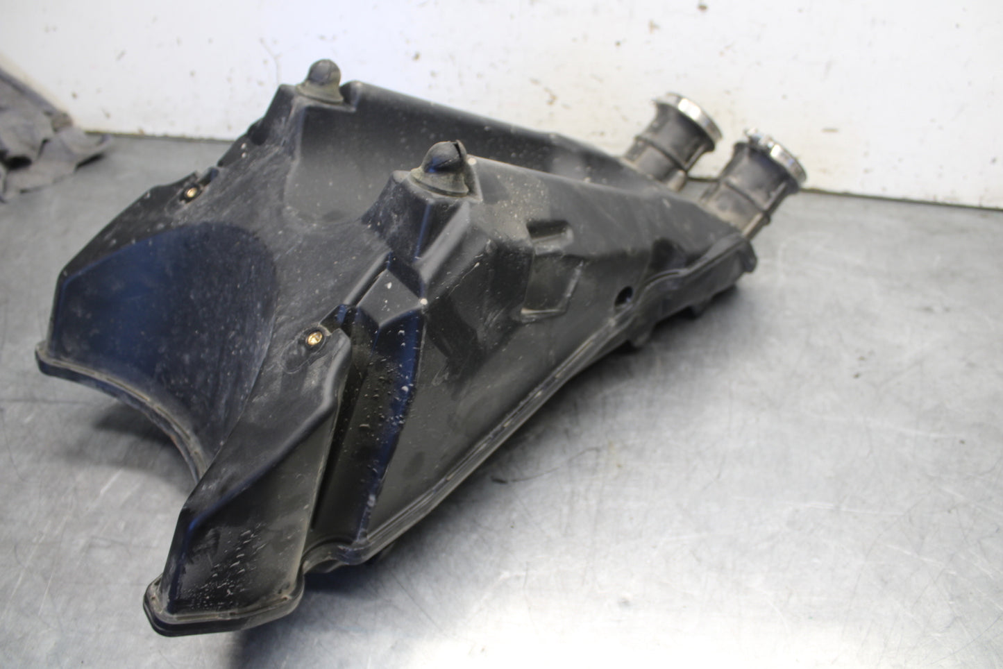21-24 KTM 890 ADVENTURE R AIRBOX AIR INTAKE FILTER BOX BB723