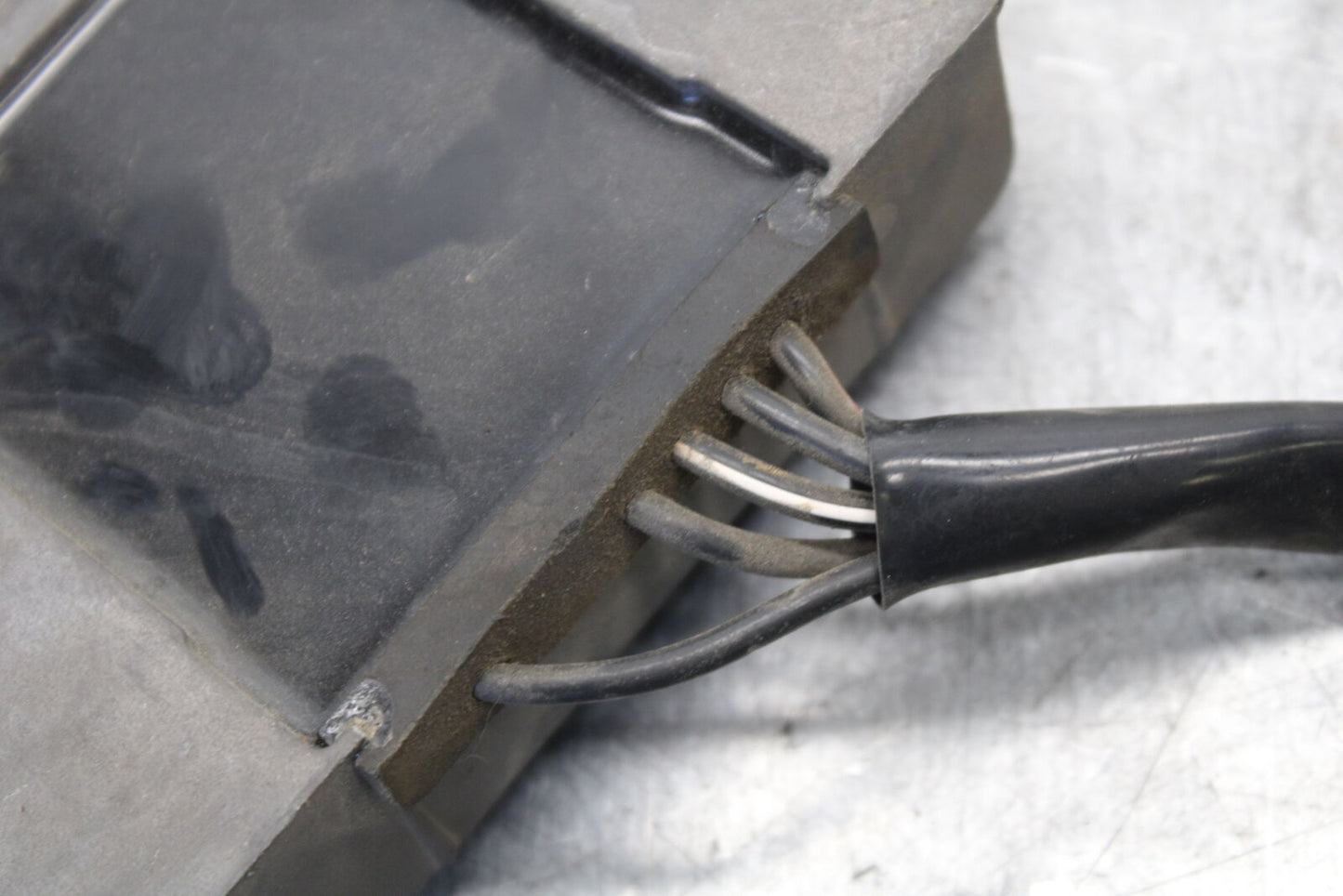 04-05 SUZUKI GSXR600 RECTIFIER VOLTAGE REGULATOR 32800-33E21 BB658