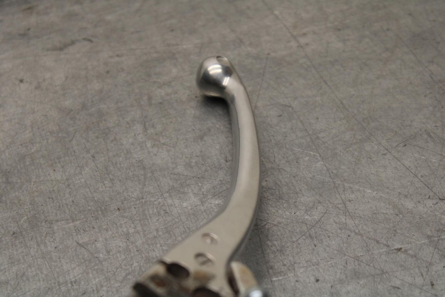 01-02 HONDA SHADOW SPIRIT 750 CLUTCH PERCH MOUNT WITH LEVER 53172-MR1-000 BB632