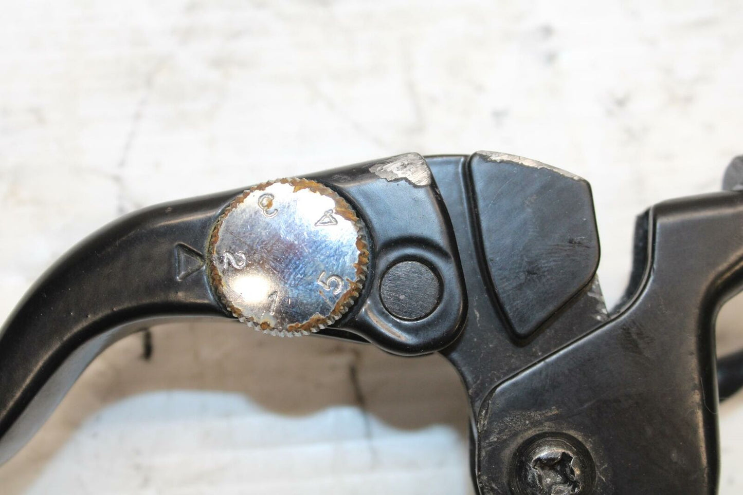 18-20 HUSQVARNA VITPILEN 401 CLUTCH PERCH MOUNT WITH LEVER BB248