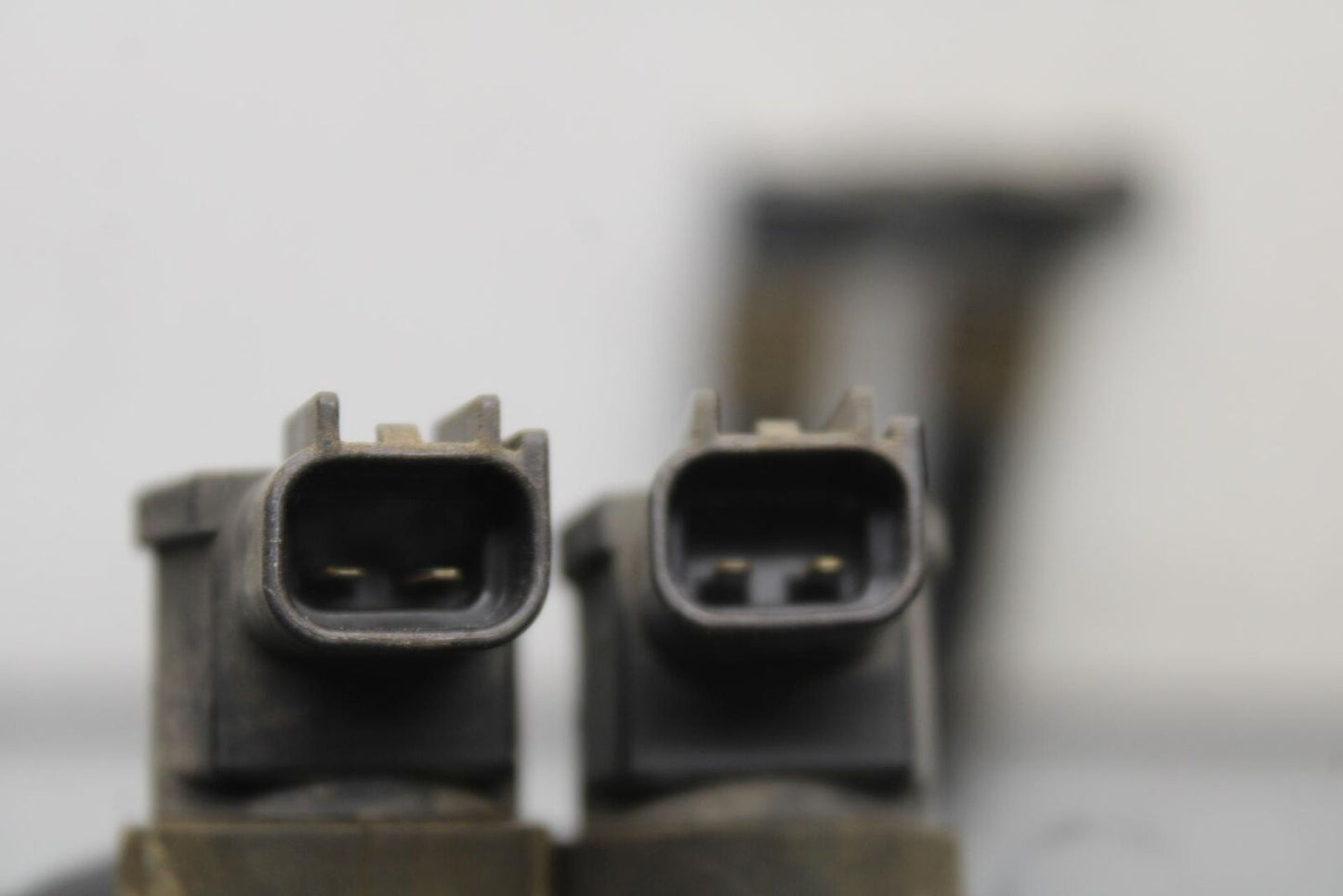 01-03 SUZUKI GSXR600 IGNITION COILS COIL SPARK PLUG CAPS 33410-35F00 BB633