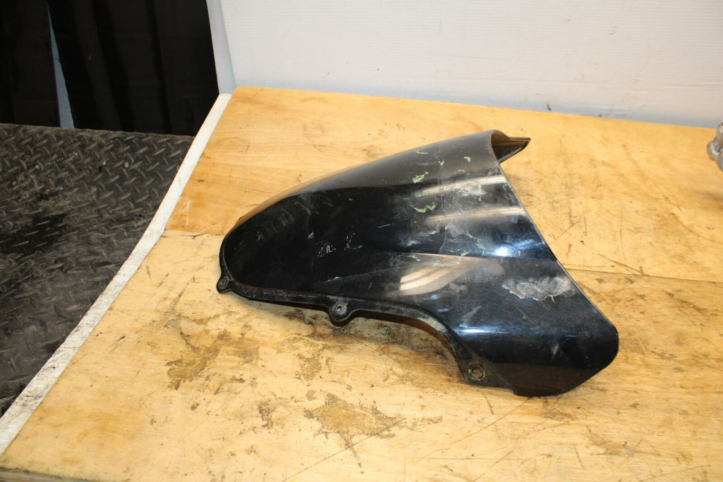 01-03 SUZUKI GSXR600 FRONT WINDSHIELD WINDSCREEN BB336