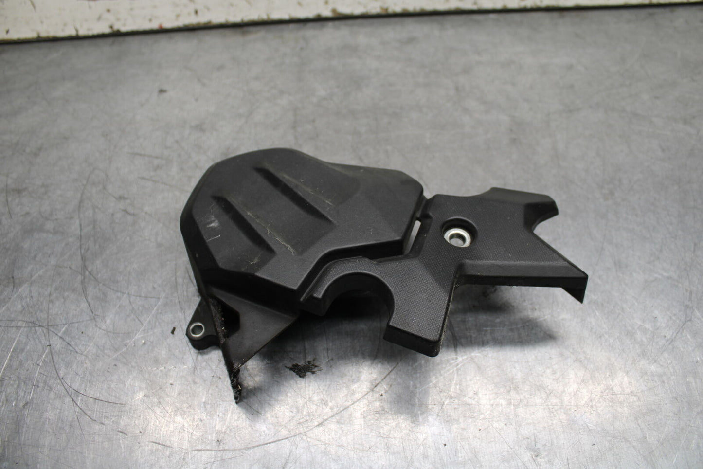 19-22 KAWASAKI Z400 ENGINE SPROCKET COVER BB738
