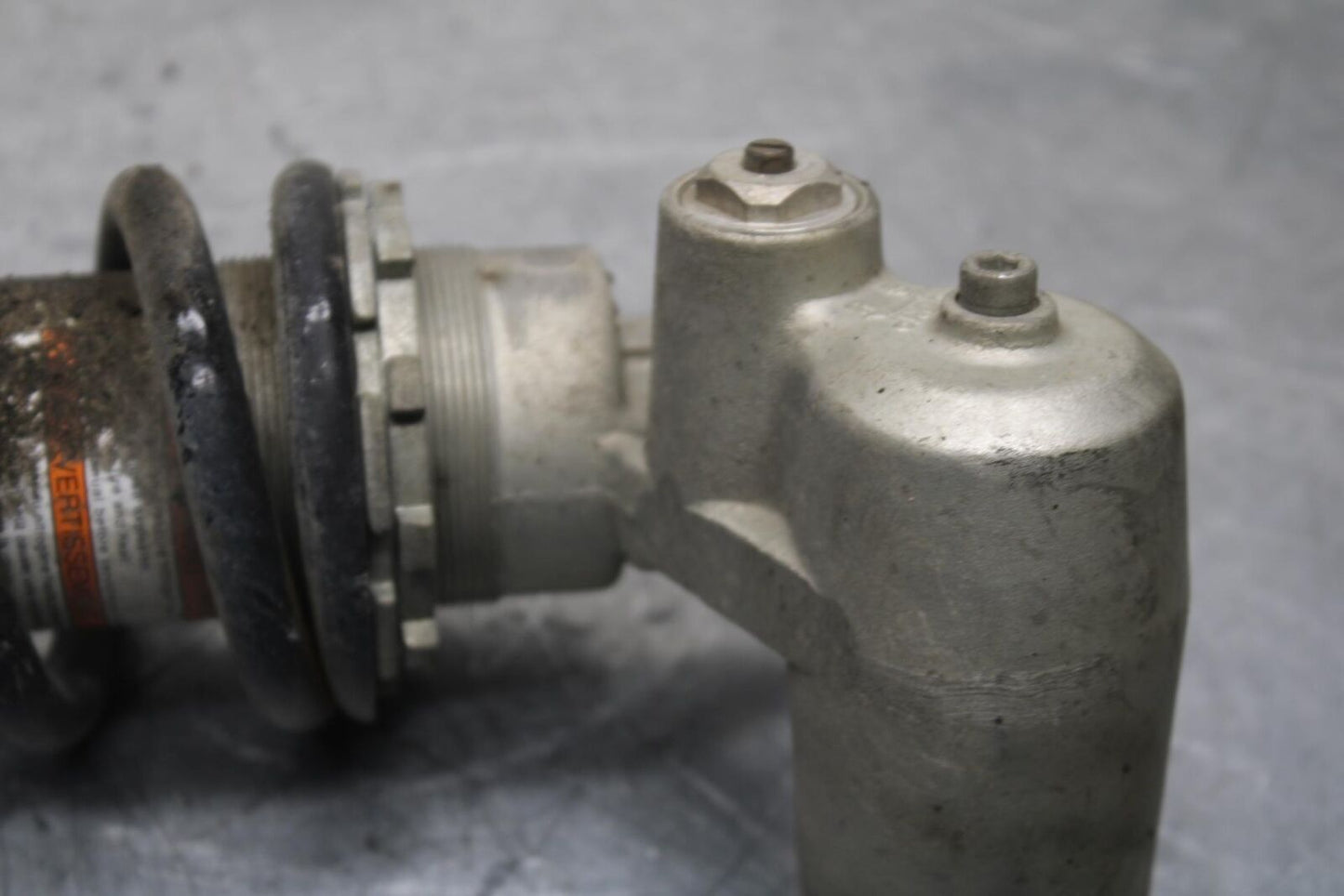 01-03 SUZUKI GSXR600 REAR BACK SHOCK ABSORBER SUSPENSION BB633