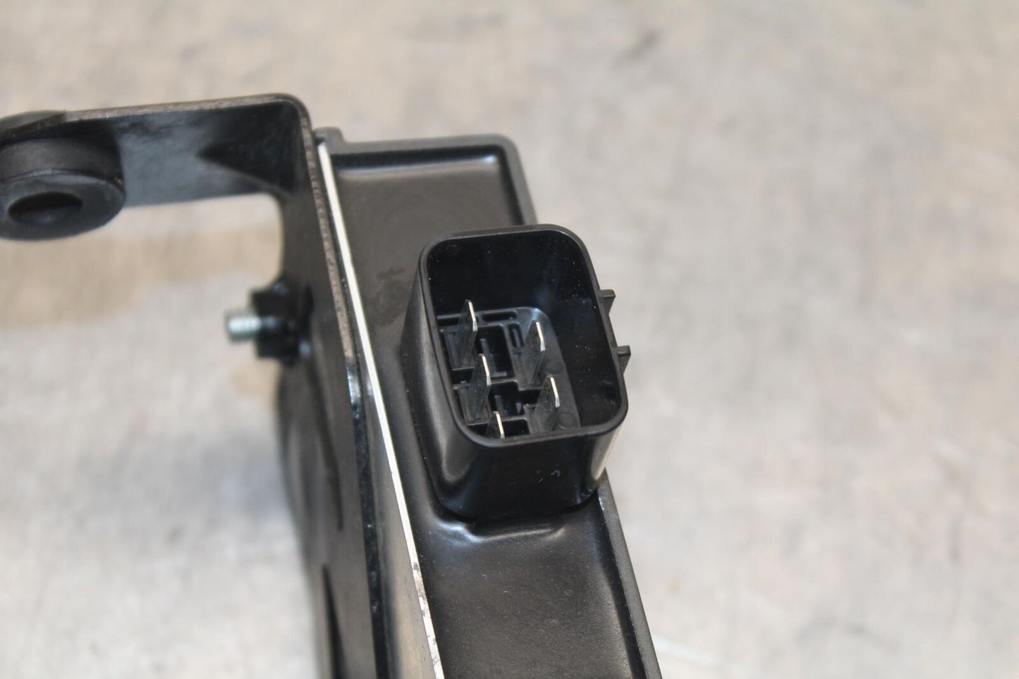 17-20 KAWASAKI NINJA 650 EX650 ABS RECTIFIER VOLTAGE REGULATOR BB88