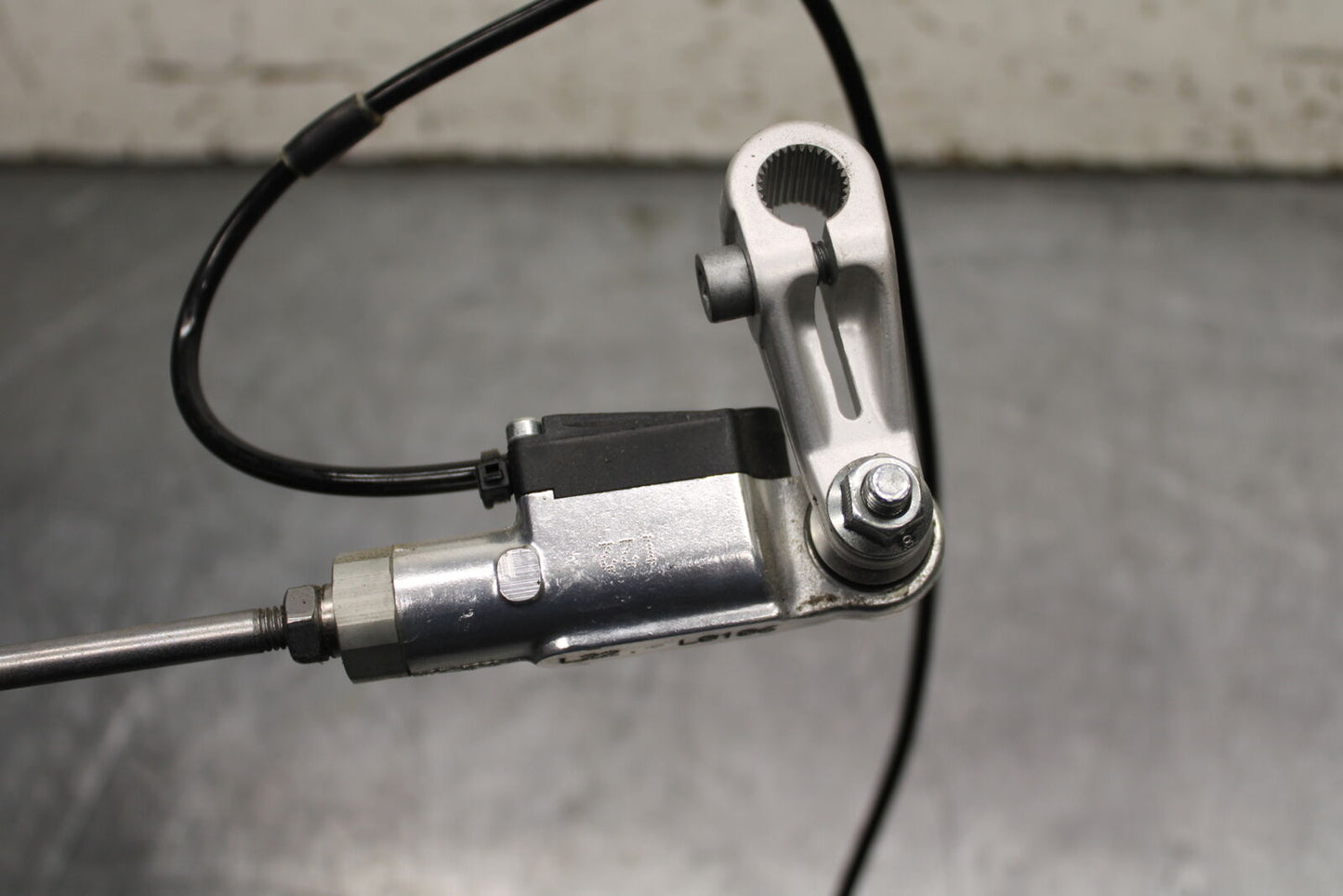 21-24 APRILIA TUONO 660 FACTORY QUICK SHIFTER LINKAGE SHIFT LINK PEDAL BB733
