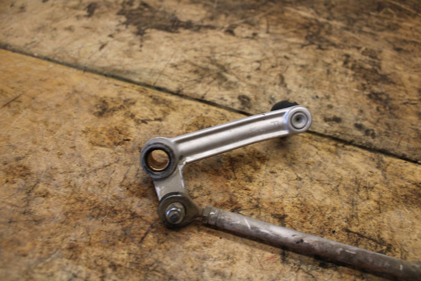 04-07 DUCATI ST3 SHIFTER LINKAGE SHIFT LINK PEDAL BB347