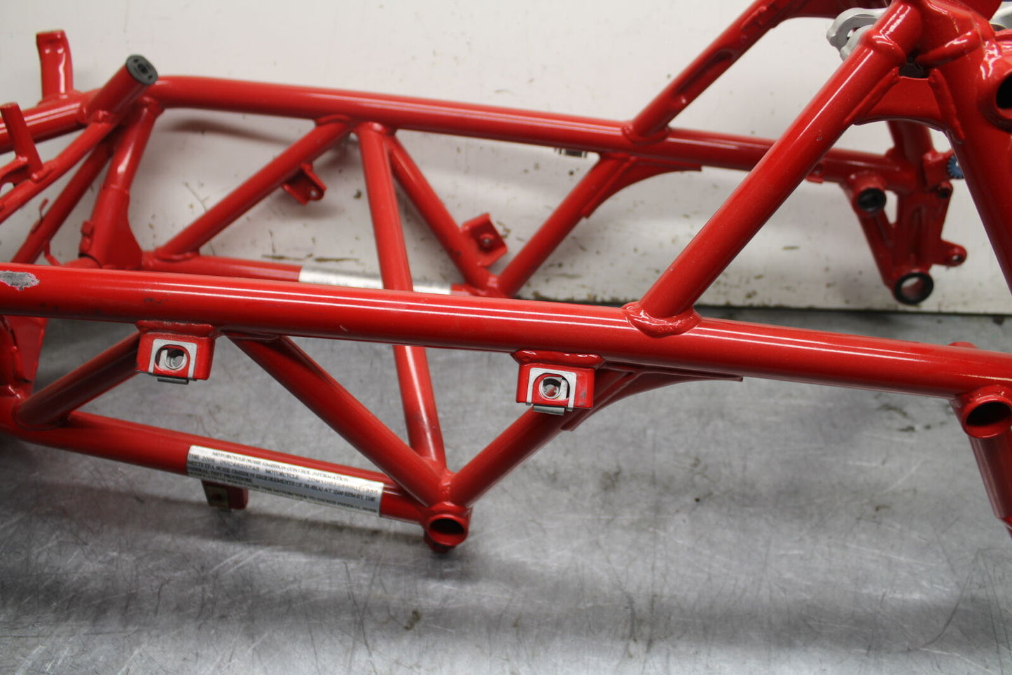 09-11 DUCATI STREETFIGHTER 1098 FRAME CHASSIS BB705