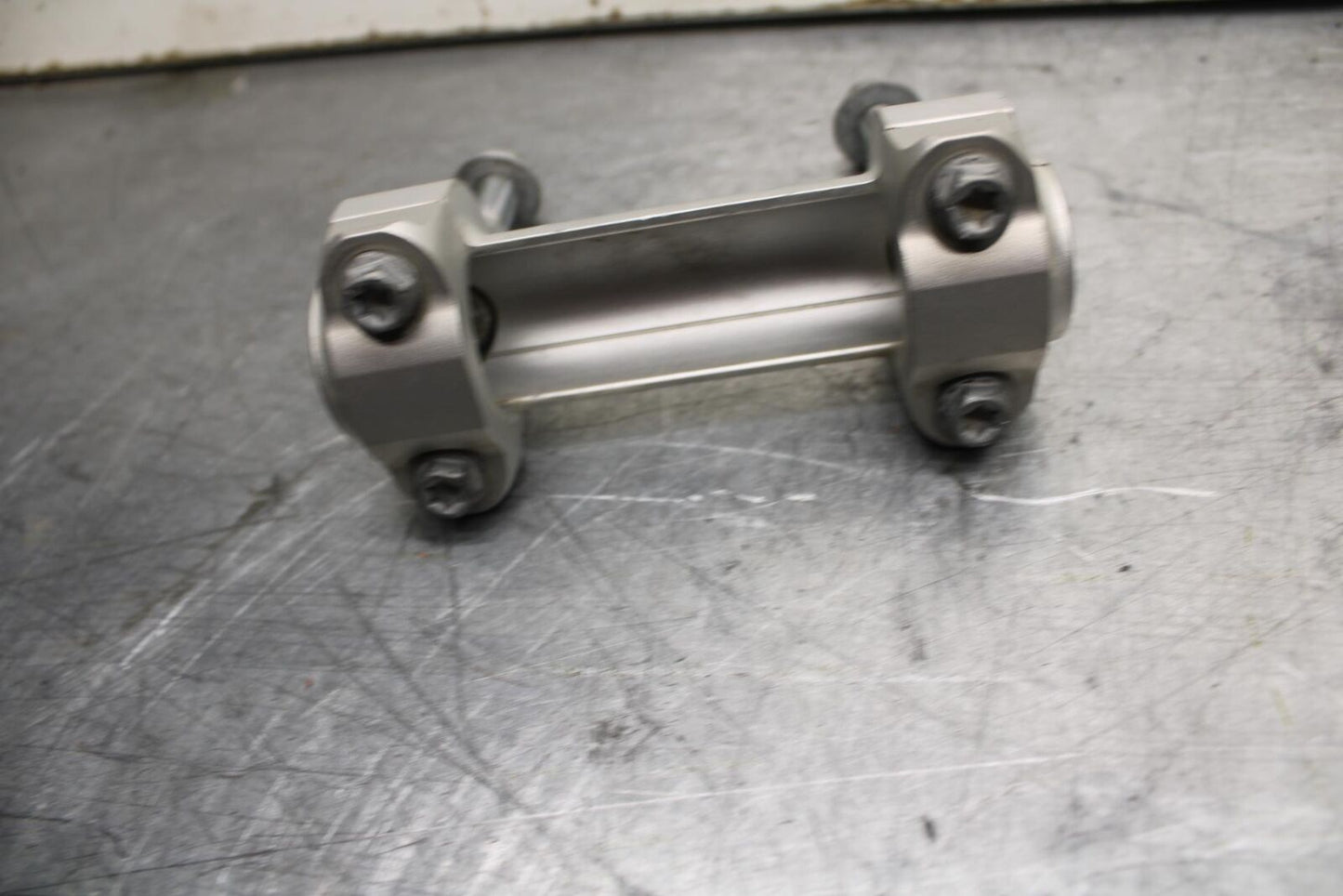 16-18 KTM 690 DUKE HANDLEBAR RISERS BB631