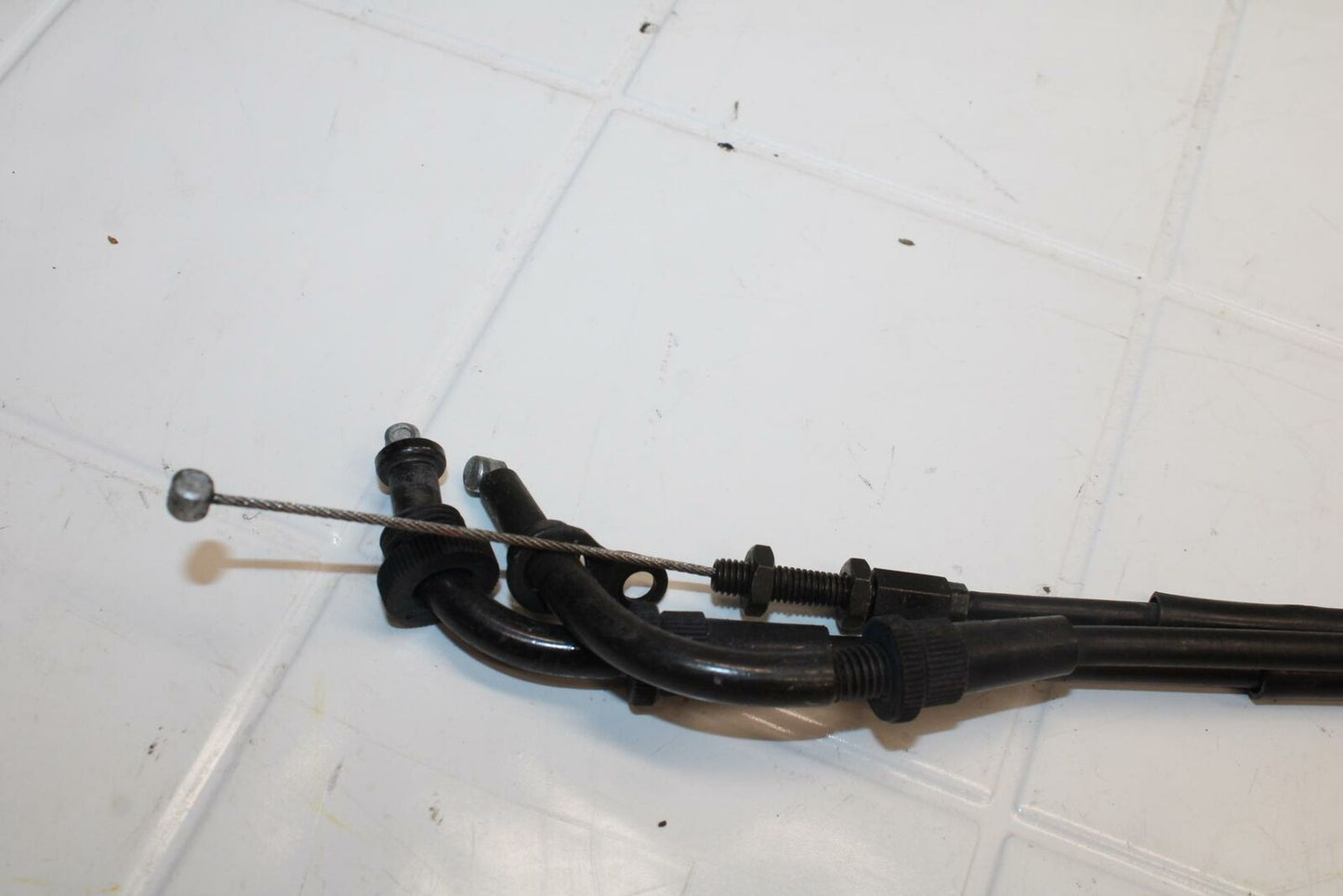 01 SUZUKI GSXR1000 THROTTLE CABLES LINES CHOKE BB10