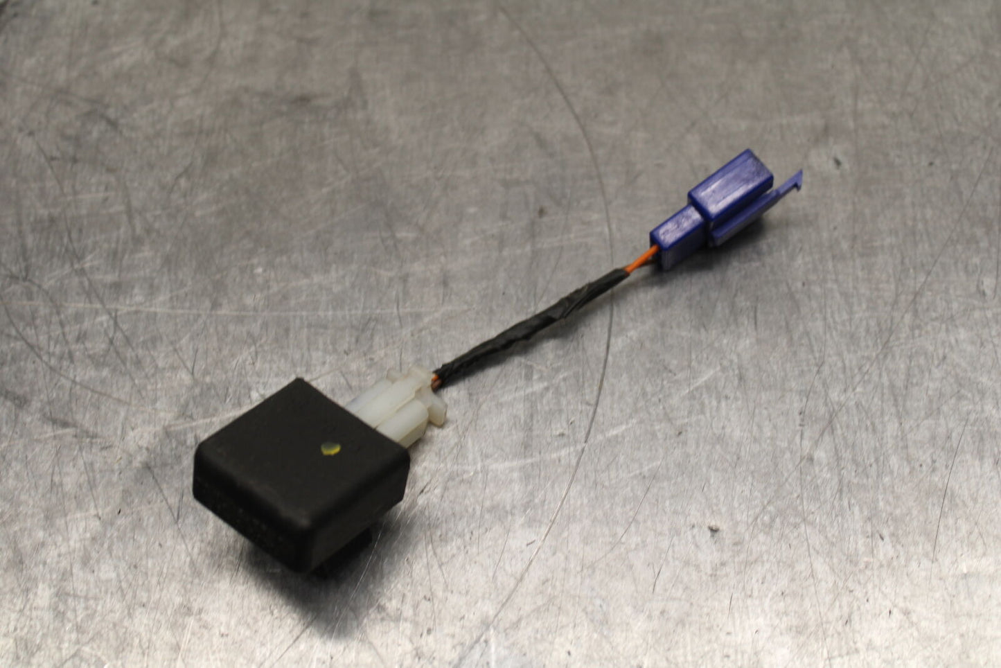 17-24 KTM 390 DUKE TURN SIGNAL BLINKER RELAY FLASHER SWITCH BB734