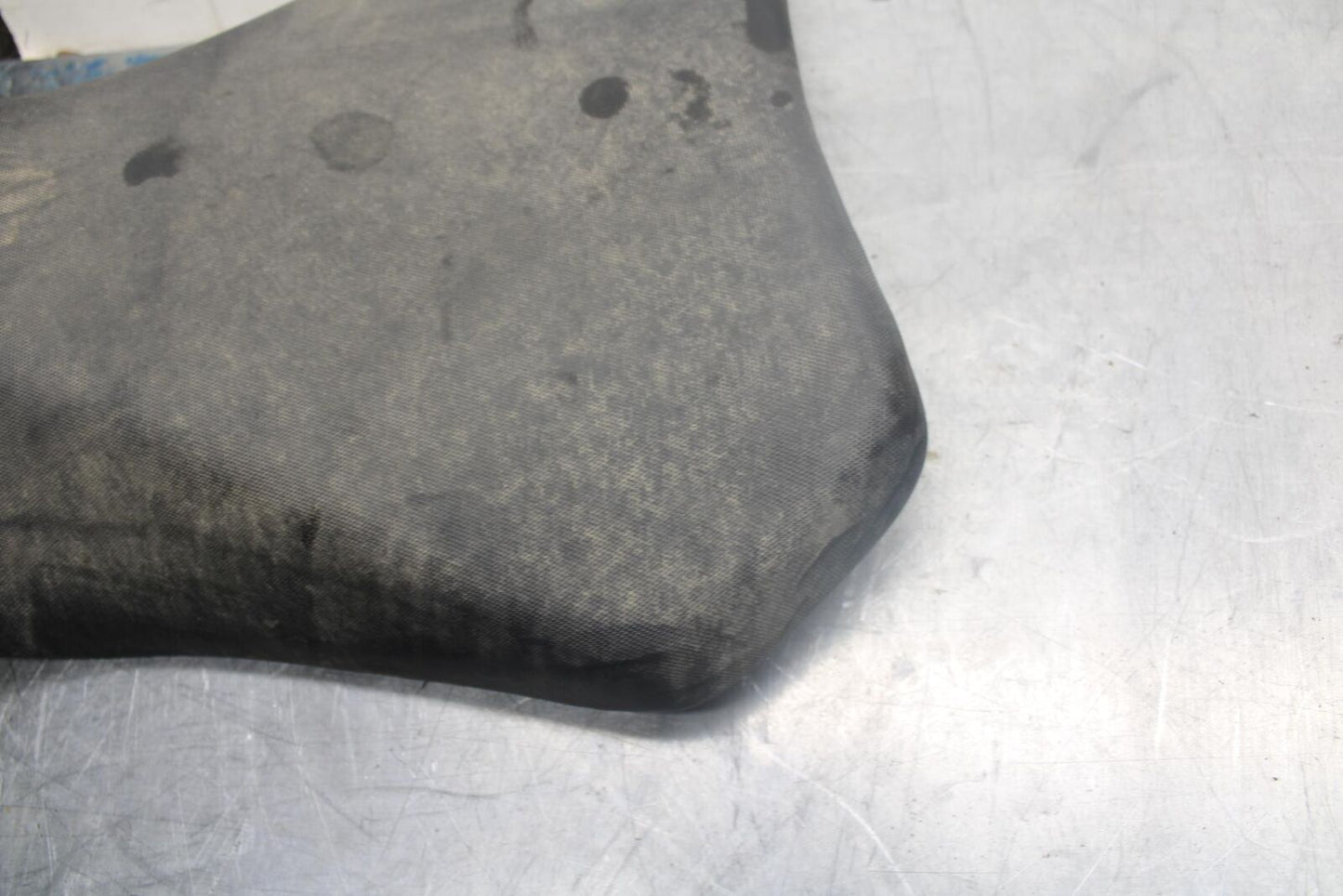 15-21 SUZUKI GSXR600 FRONT DRIVERS SEAT PAD SADDLE BB460