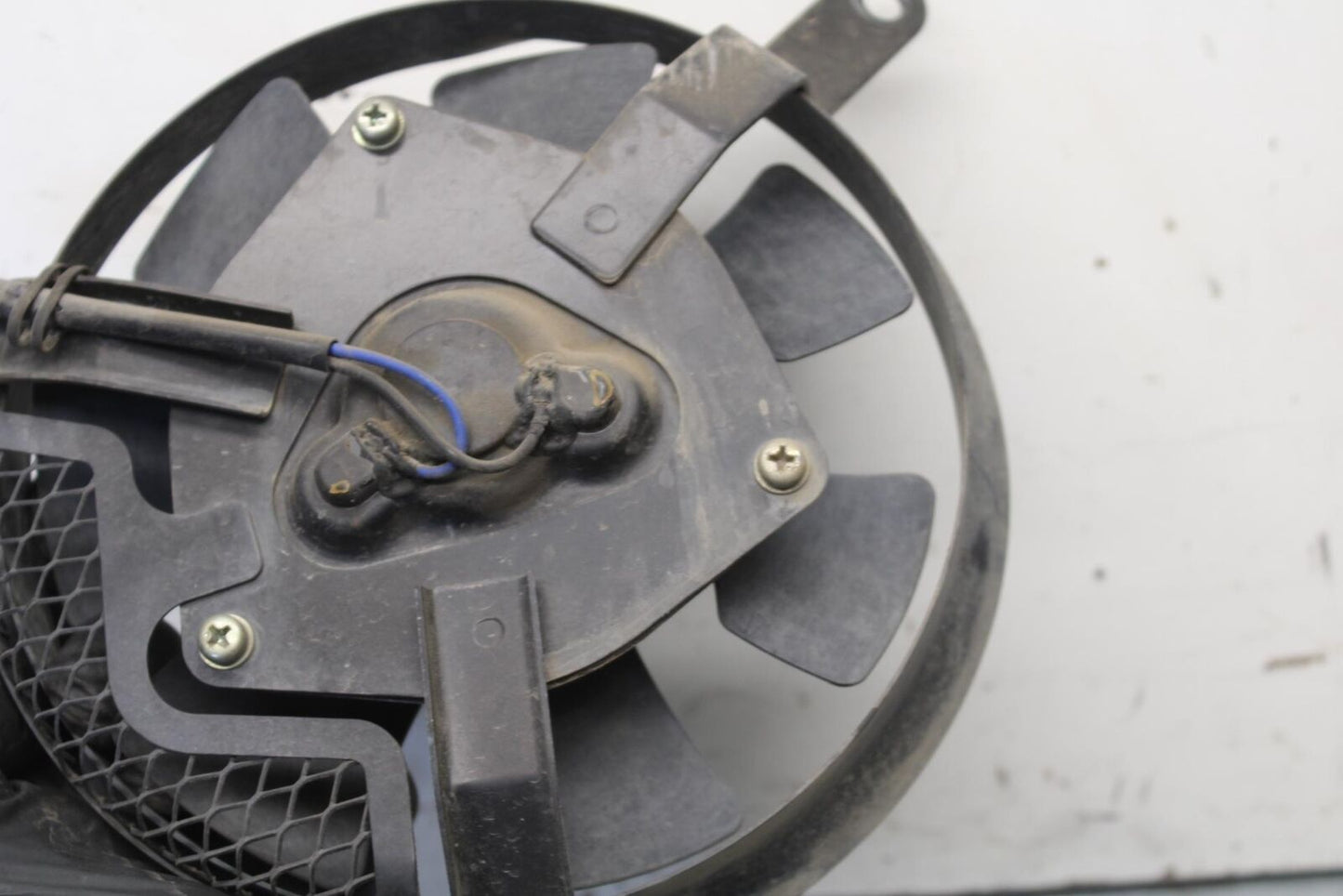 01-03 SUZUKI GSXR600 ENGINE RADIATOR COOLING FAN 17800-35F00 BB633