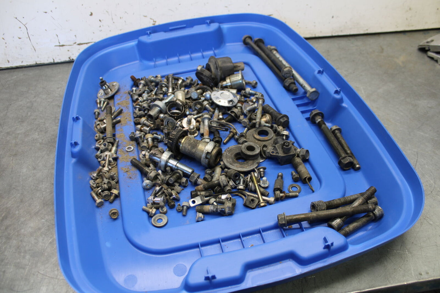02-04 HONDA VTX1800S MOUNTING BOLTS HARDWARE MOTOR SCREWS BB712