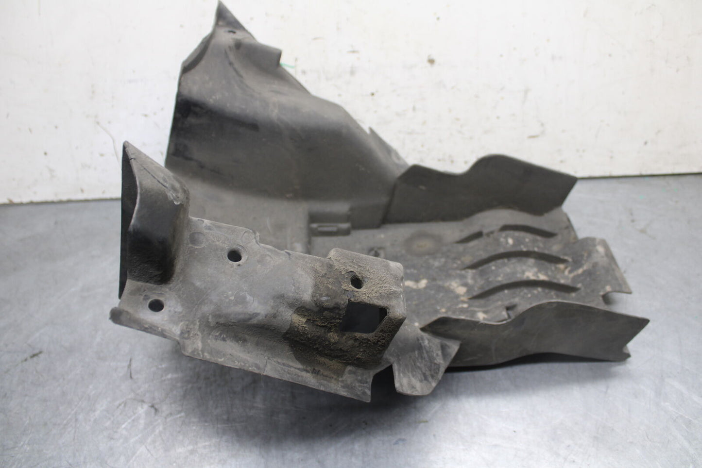 93-00 HONDA GOLDWING 1500 GL1500SE INNER REAR BACK WHEEL FENDER MUD GUARD BB700