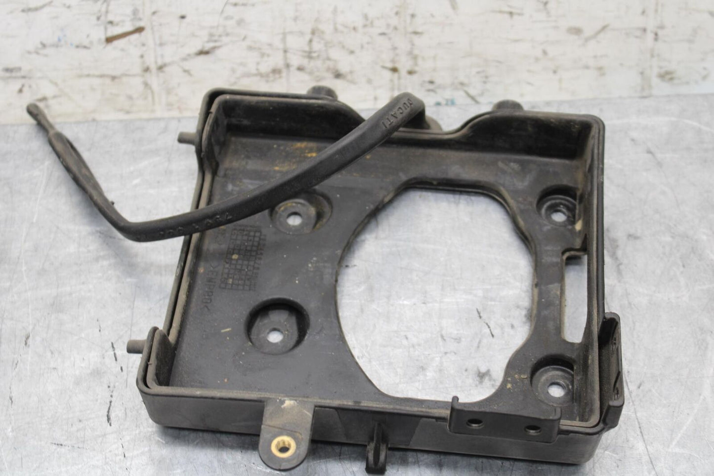 2005 Ducati Monster S2R REAR BACK TAIL UNDERTAIL BATTERY TRAY PLASTIC BB557